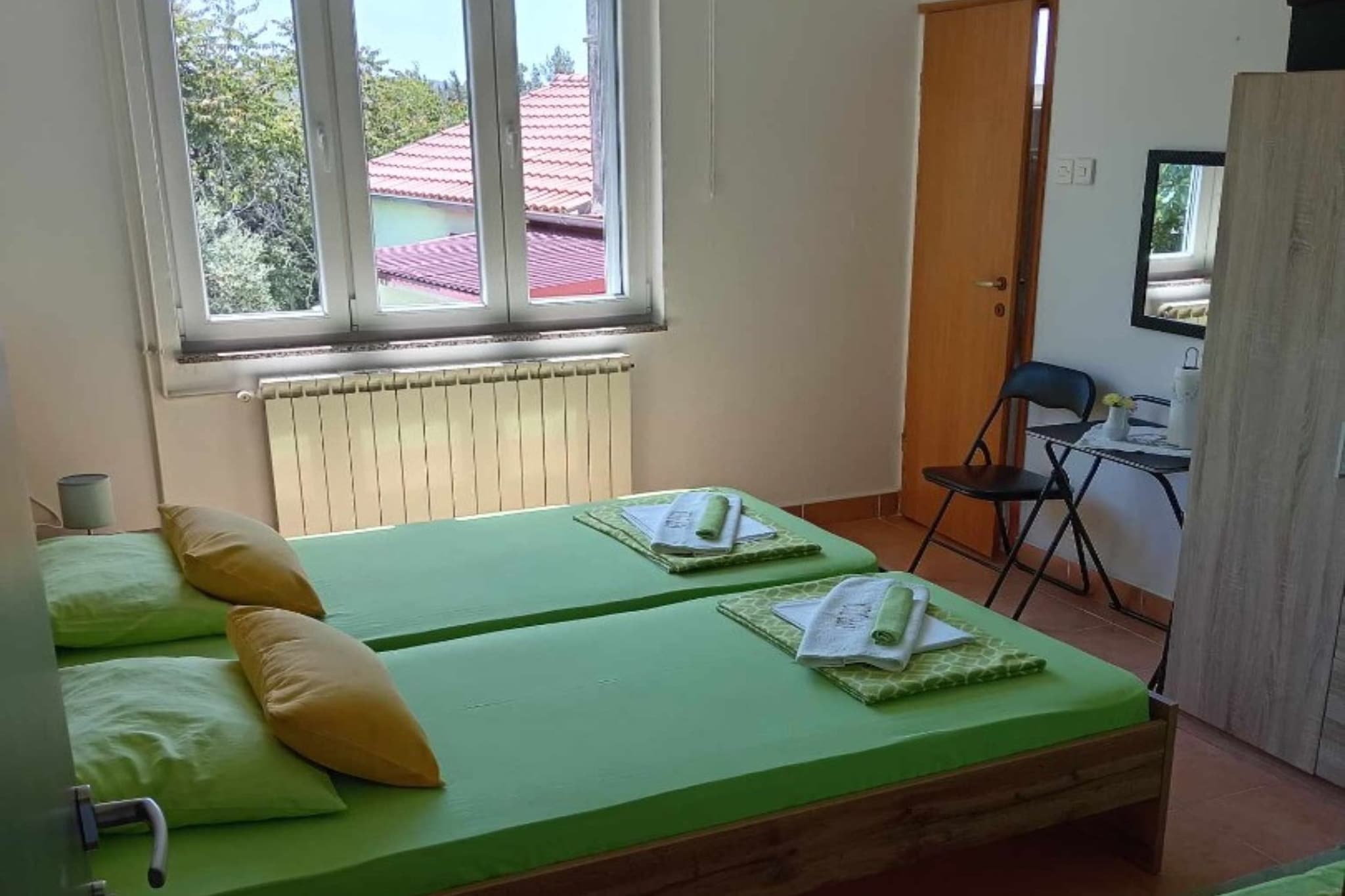 Apartments Julia - Triple Room Julia 4-Badkamer