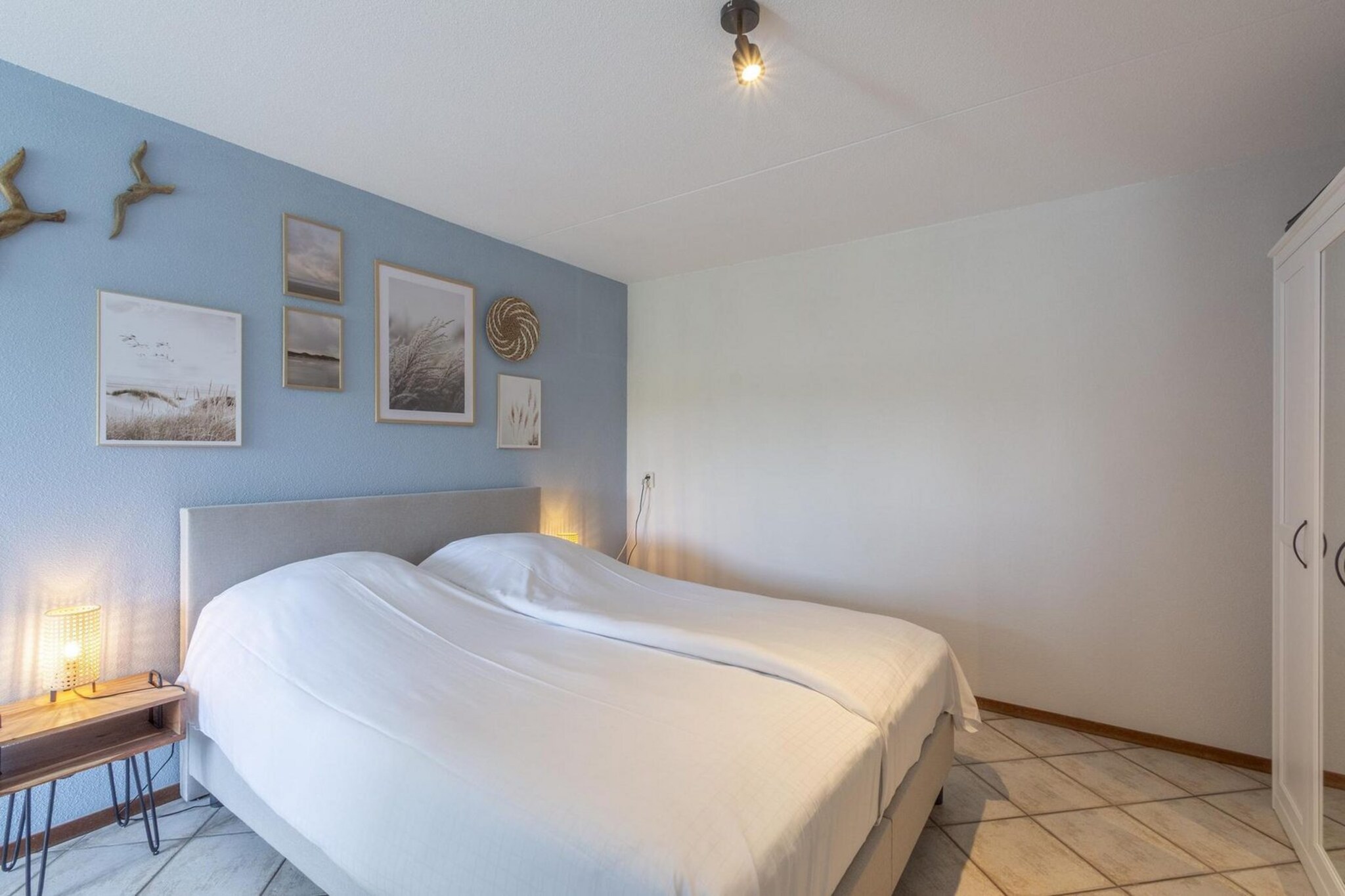 Wijde Blick 310-Image-tags.