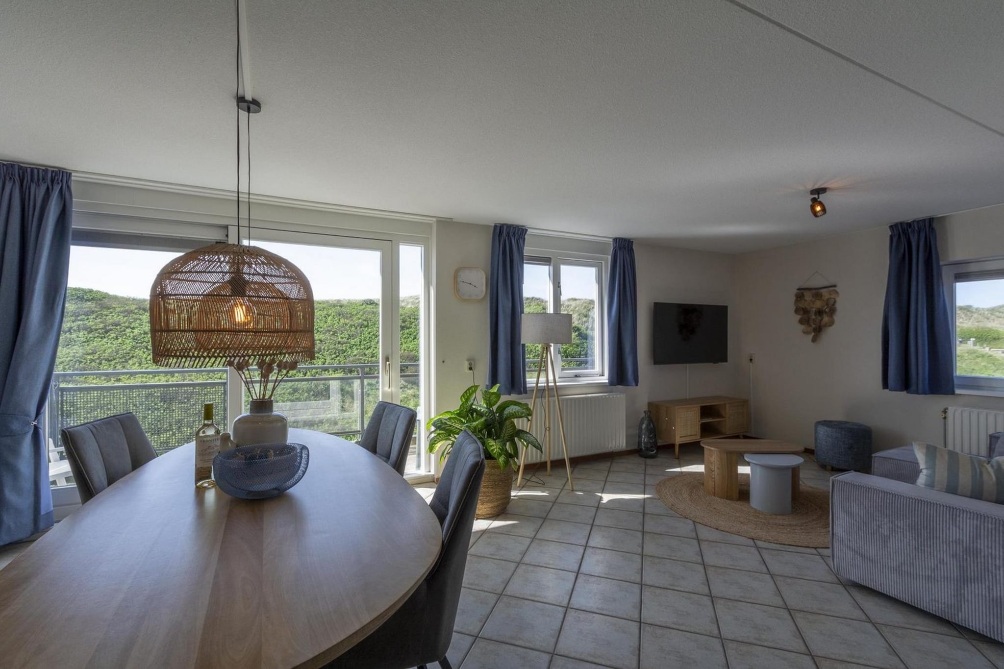 Wijde Blick 311-Image-tags.