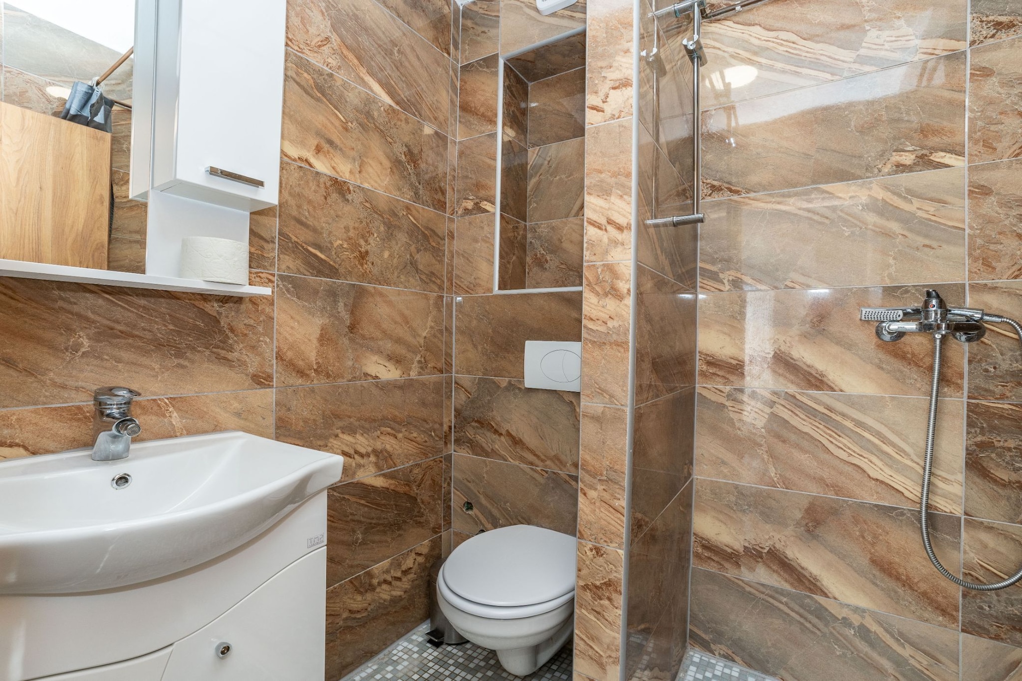 Guest Gouse Stipanovi Dvori - Three Bedroom Apartment with Terrace 8-Bathroom