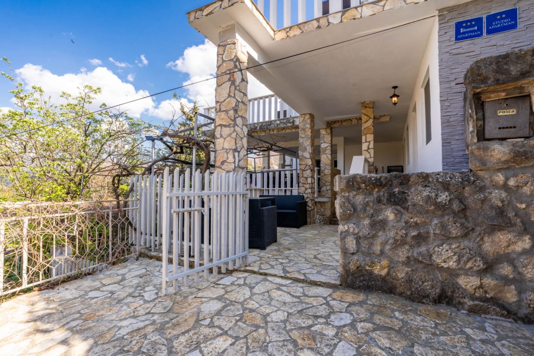 Apartments Robi & Kristina - Studio Apartment with Terrace S1-Outdoor