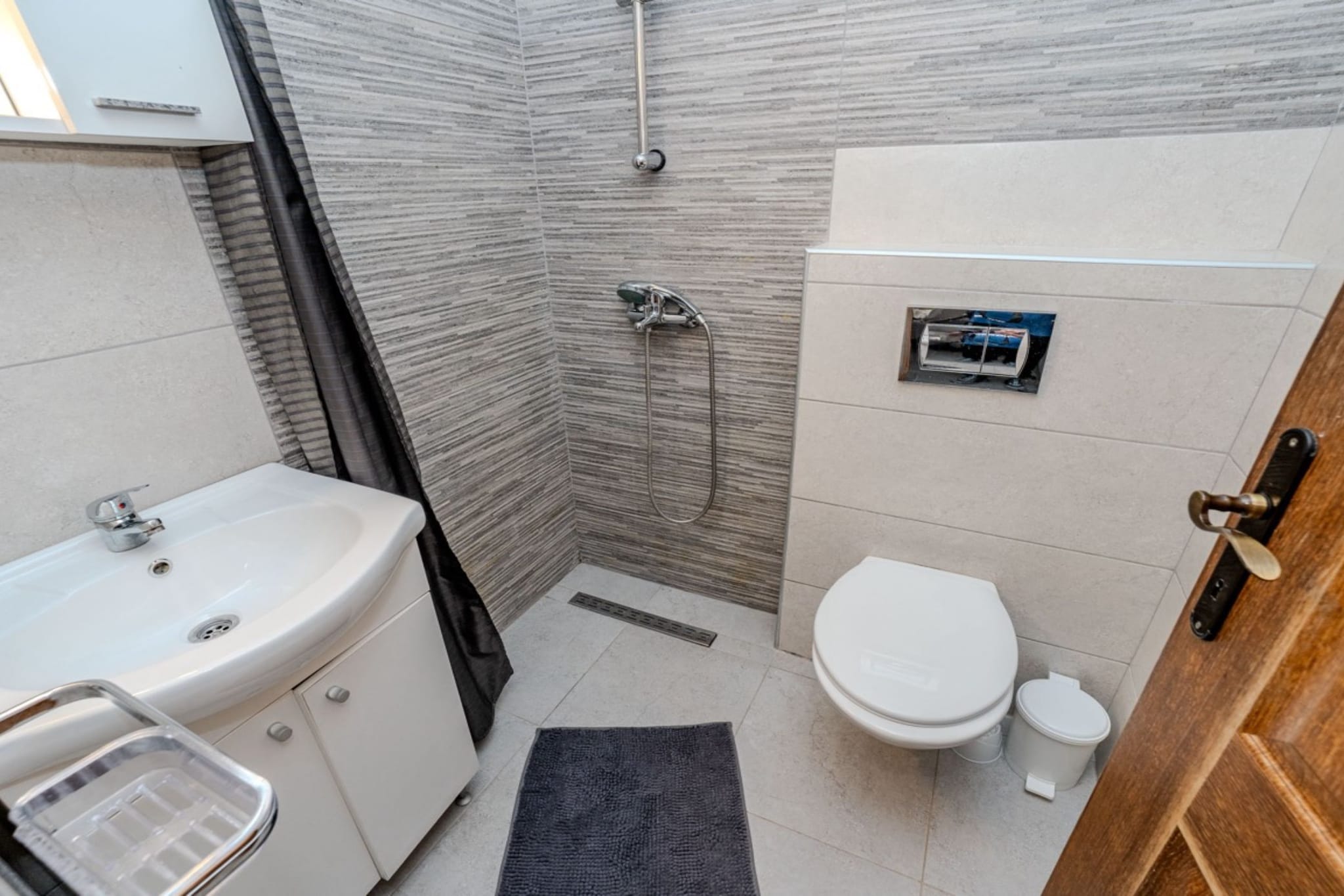 Apartments Robi & Kristina - Studio Apartment with Terrace S2-Bathroom