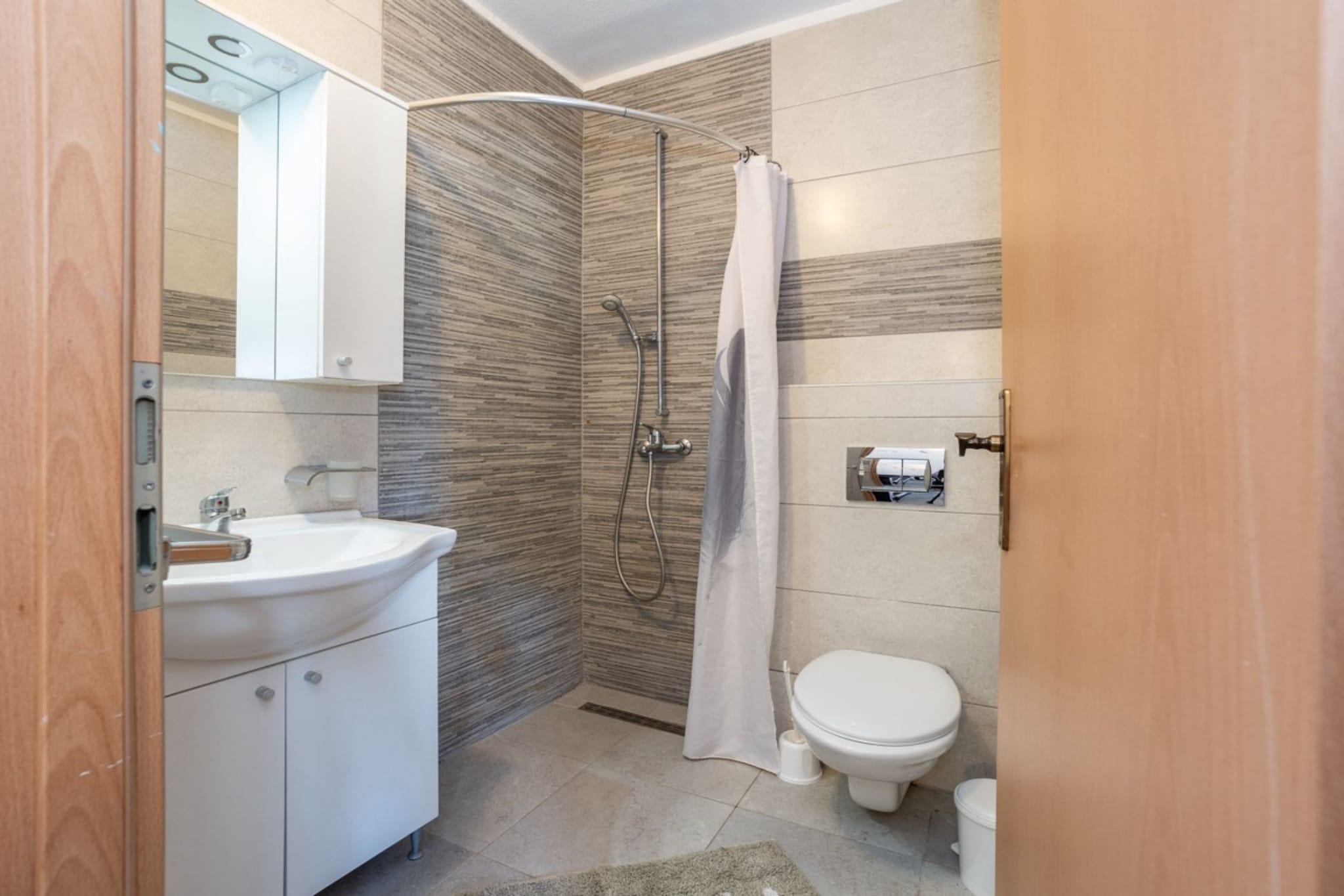 Apartments Robi & Kristina - One Bedroom Apartment with Sea View A4-Badezimmer