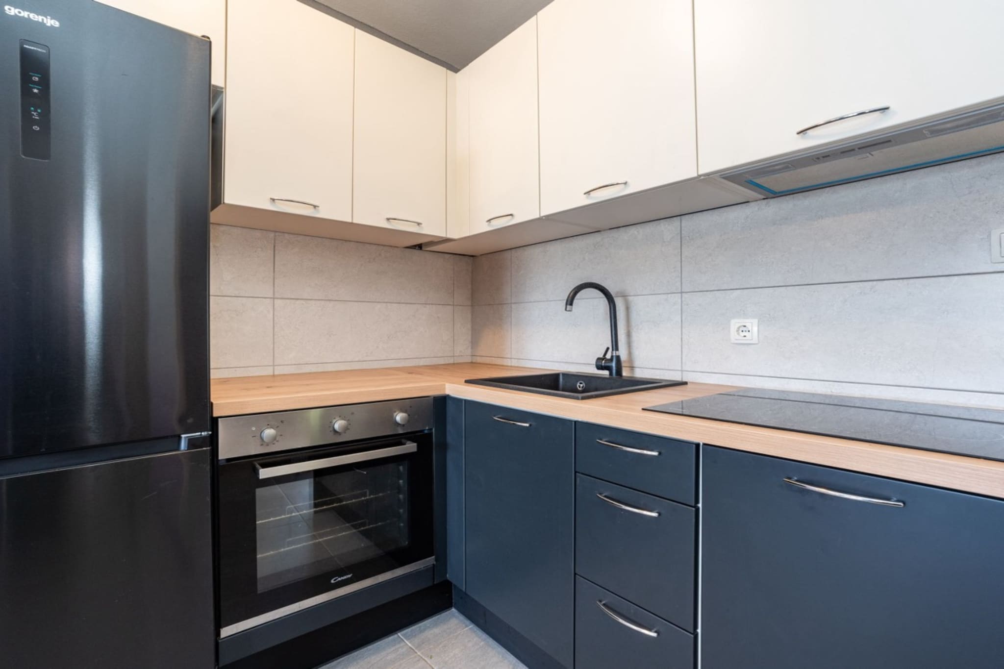 Apartments Robi & Kristina - Two Bedroom Apartment with Sea View A5-Küche