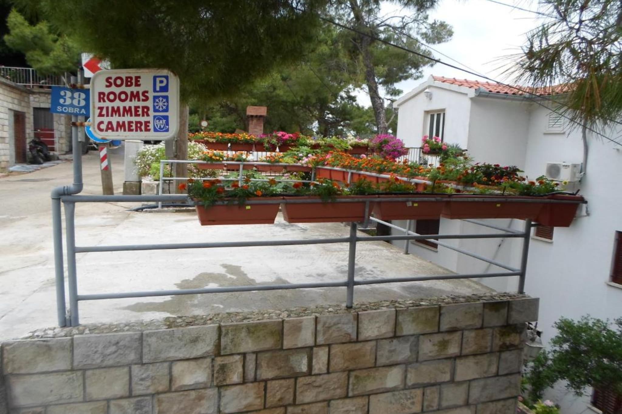 Guest House Sobra 38 - Studio with Balcony and Sea View-Außenbereich