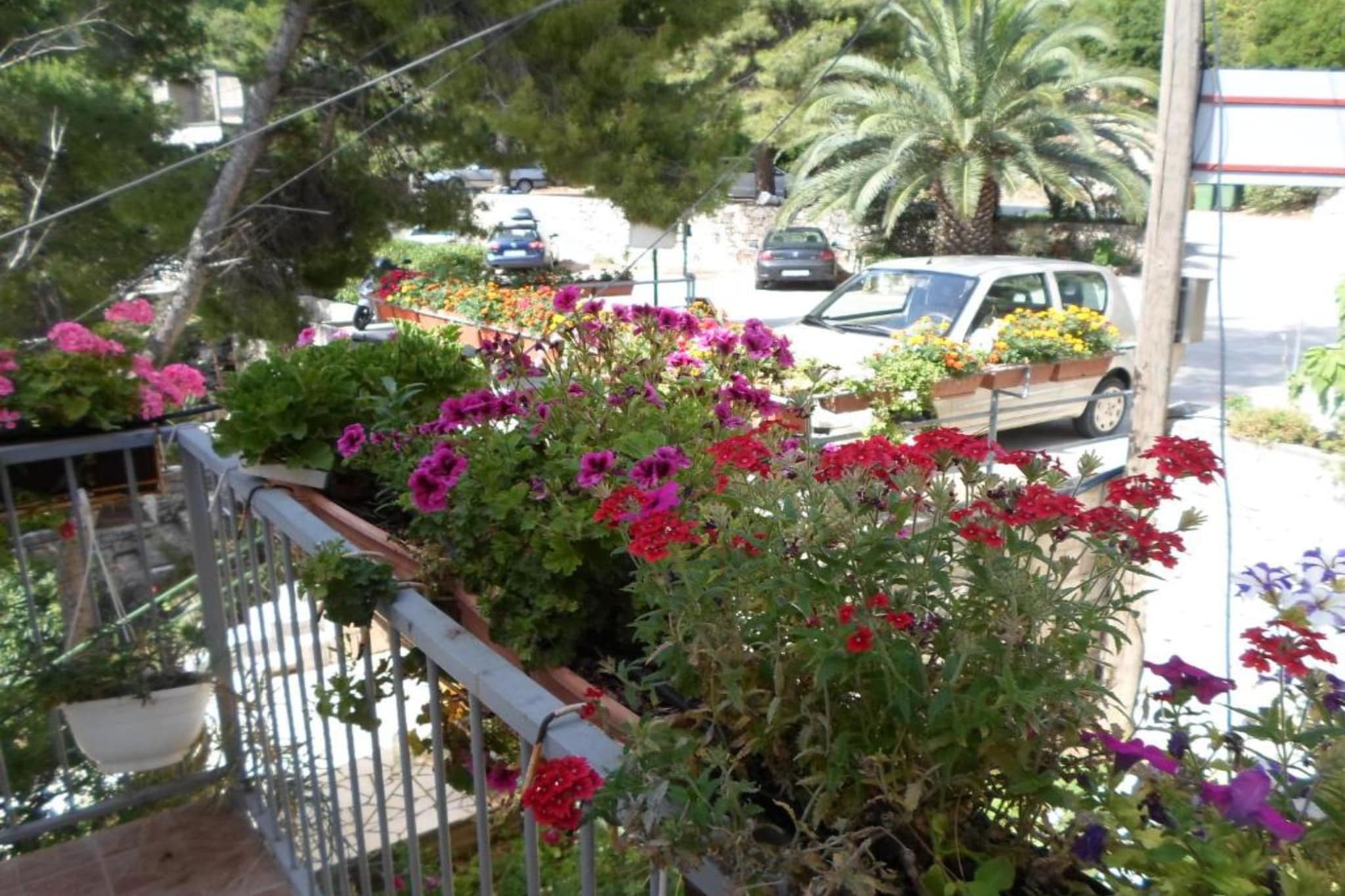 Guest House Sobra 38 - Studio with Balcony and Sea View-Terrassenbalkon