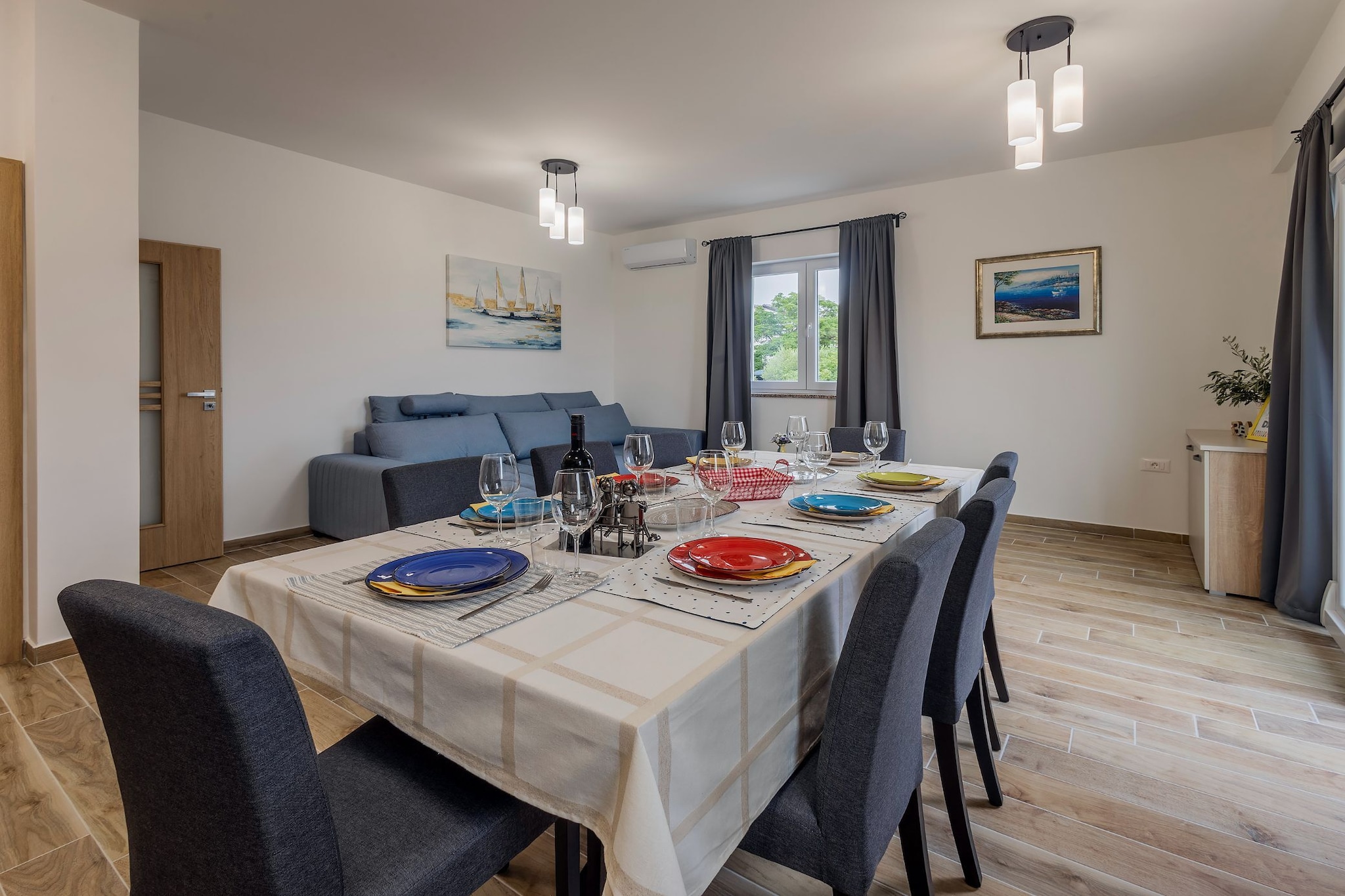 Holiday Home Milutin 1 - Four Bedroom Holiday Home with Private Pool-Dining room
