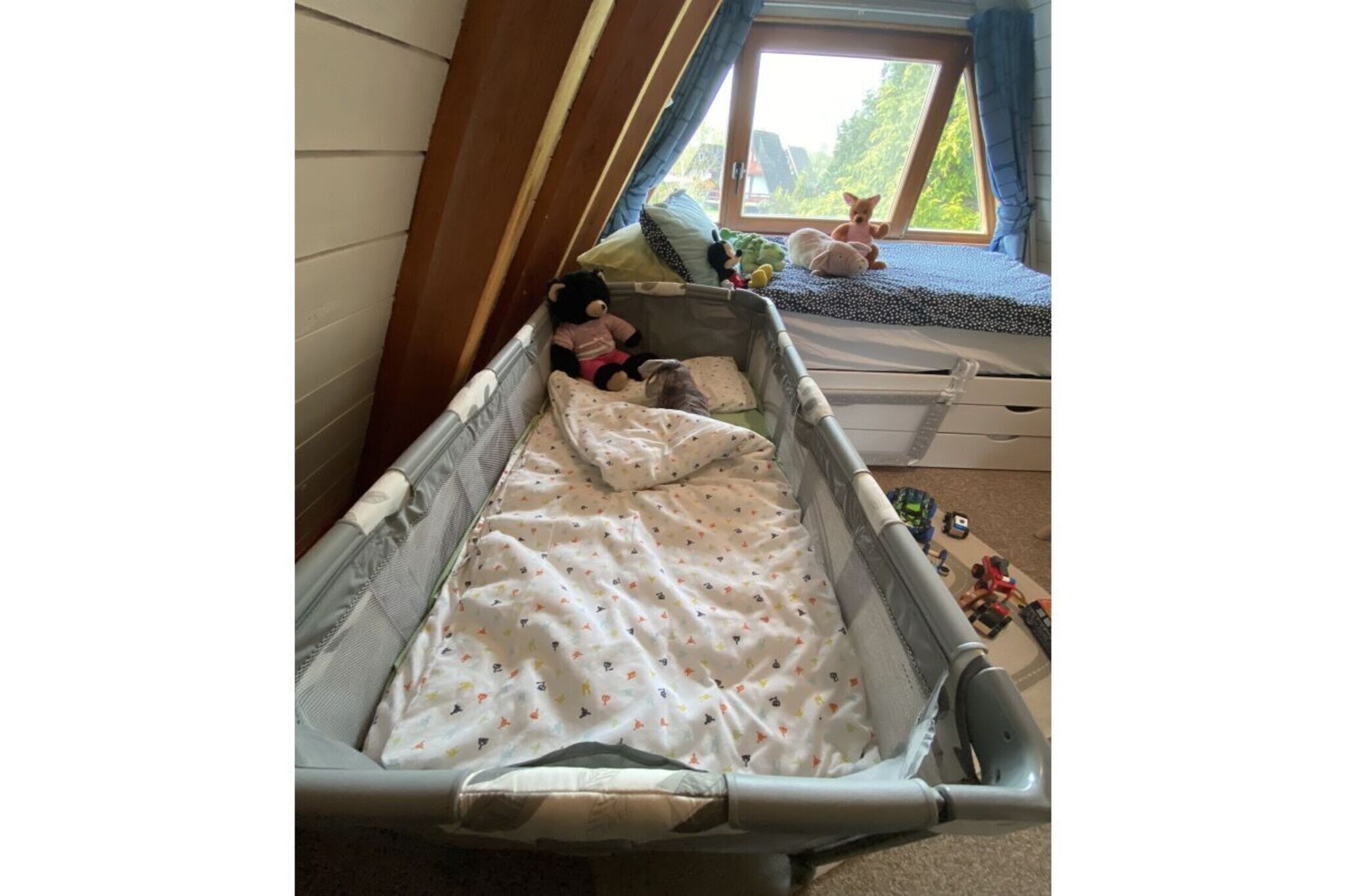 Bed Room