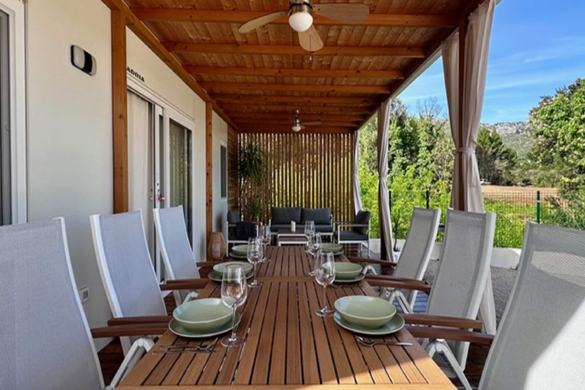 Mobile Home Maris - Two Bedroom Mobile Home-Esszimmer