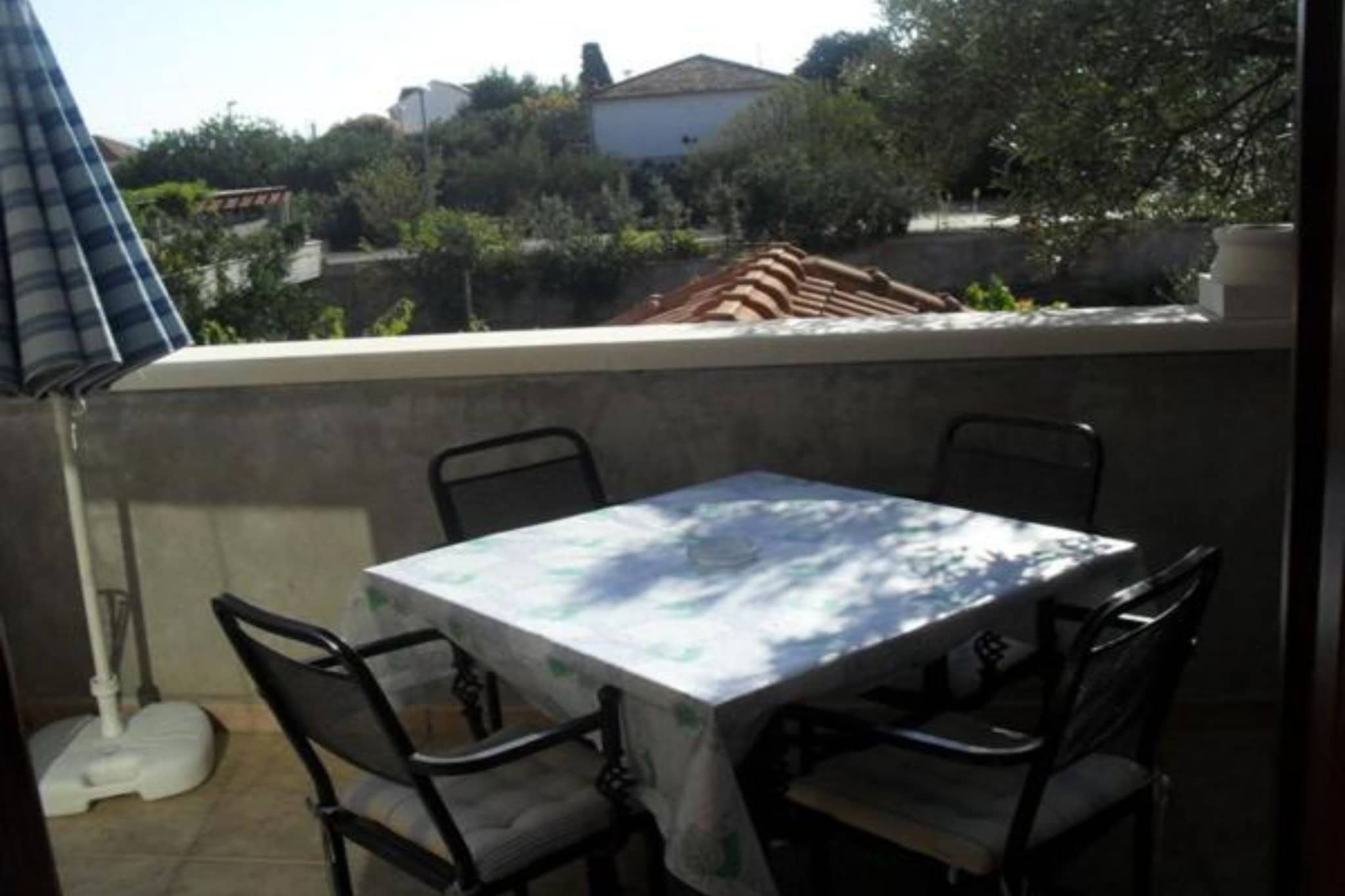 Apartments White House - Two Bedroom Apartment with Terrace 1
