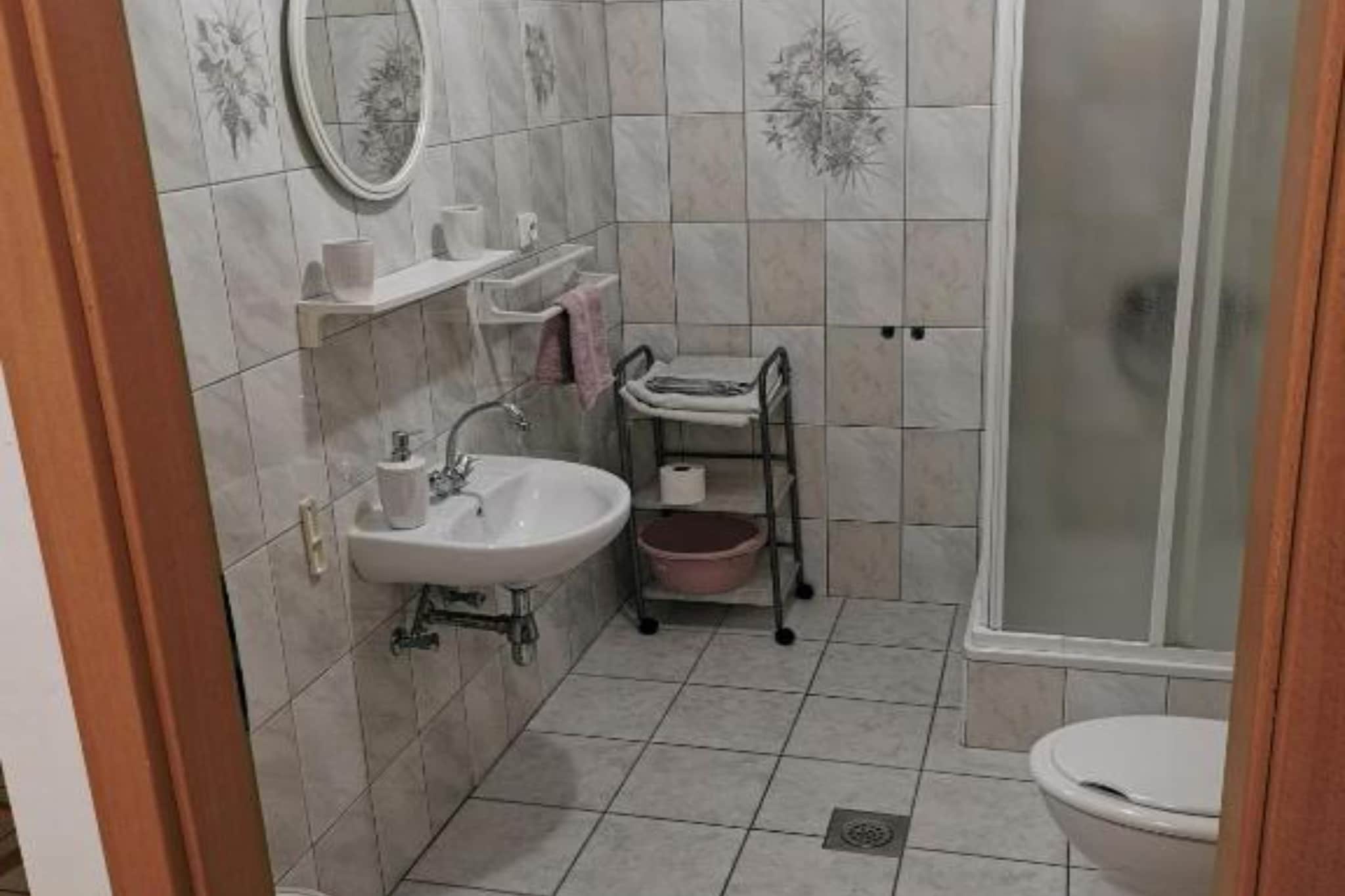 Apartments White House - Two Bedroom Apartment with Balcony and Sea View 2-Badezimmer