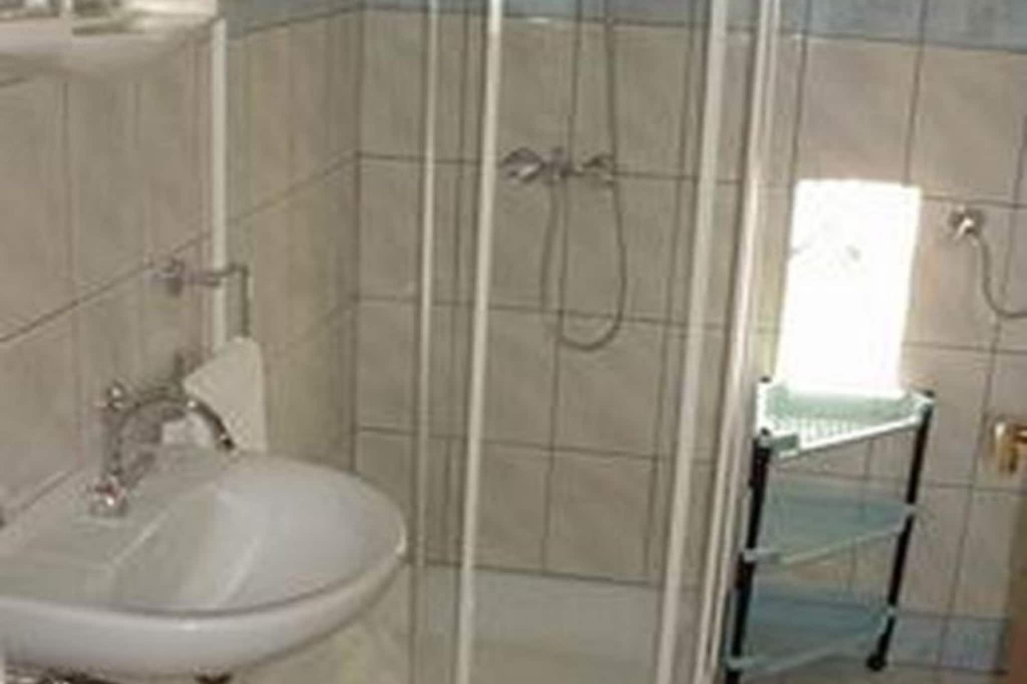 Apartments White House - Two Bedroom Apartment with Balcony and Sea View 2-Badezimmer