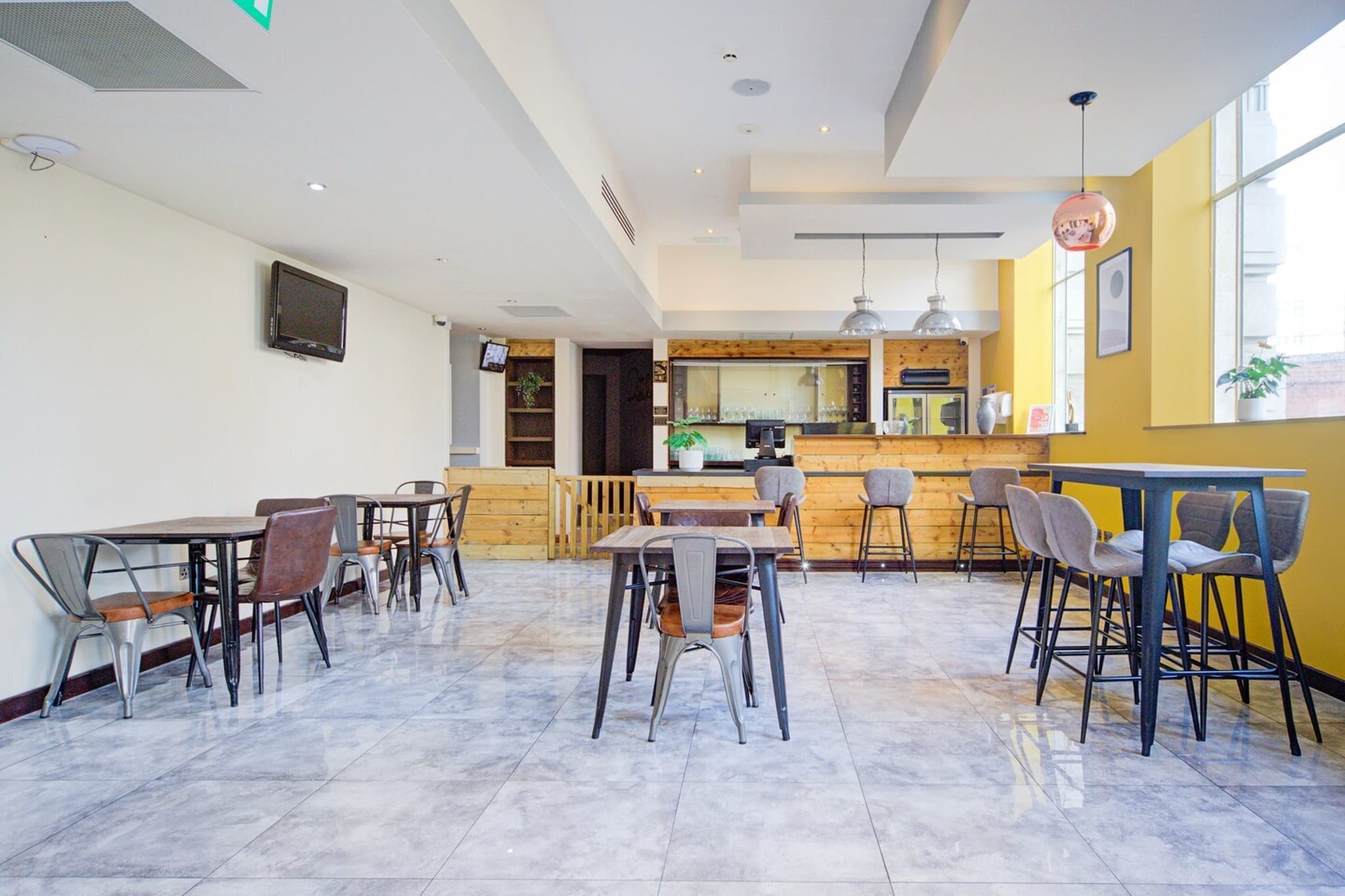 Belvilla Newport City Centre Lifestyle - Image-tags.hotelfacilitiesandservices