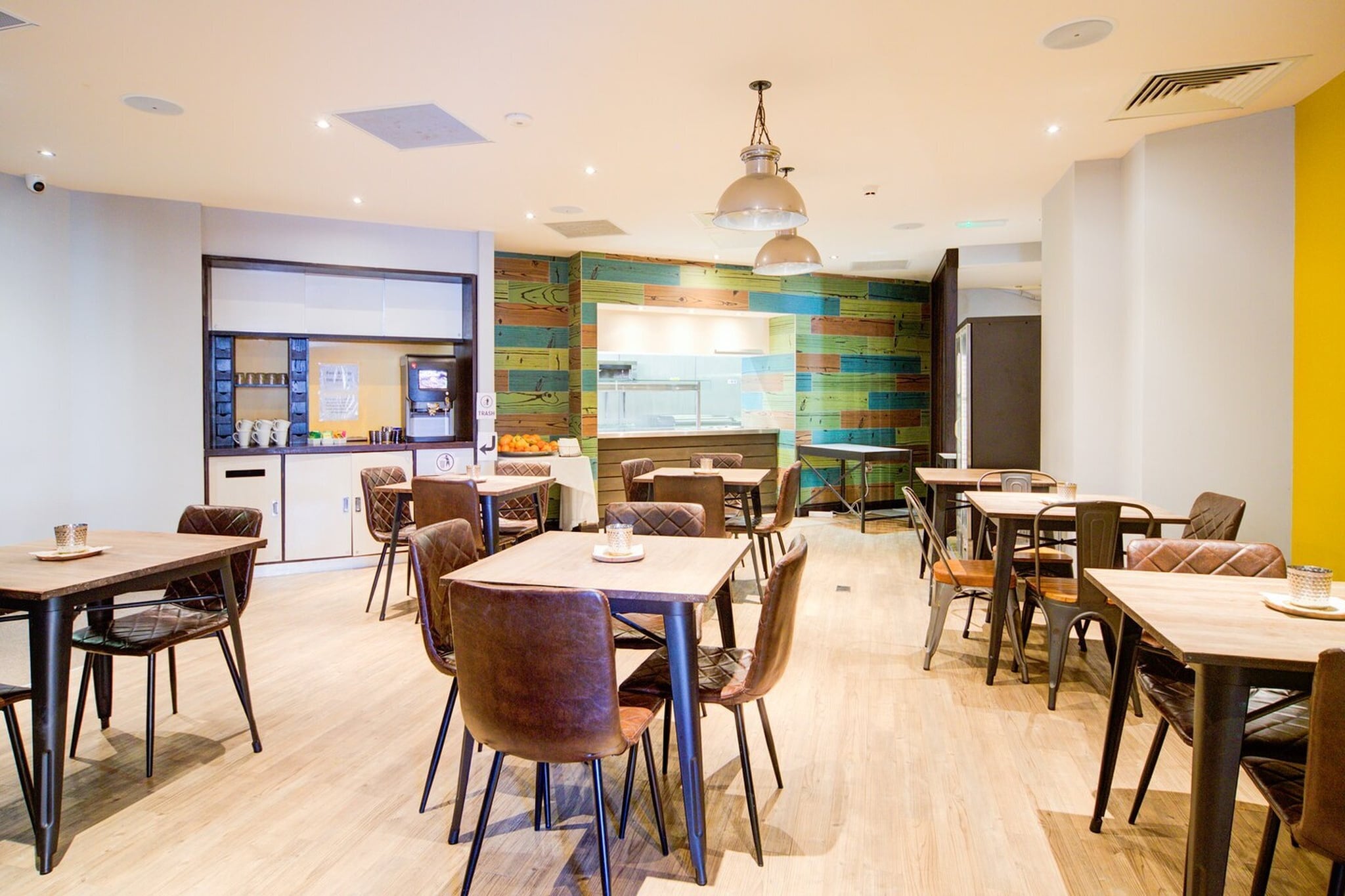 Belvilla Newport City Centre Lifestyle - Image-tags.hotelfacilitiesandservices