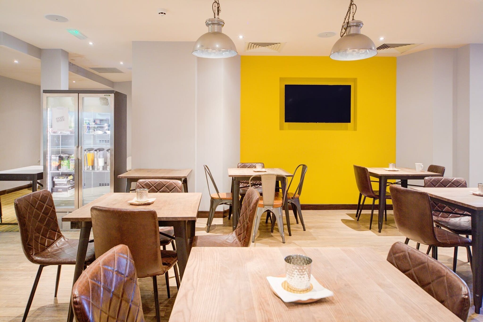 Belvilla Newport City Centre Lifestyle - Image-tags.hotelfacilitiesandservices