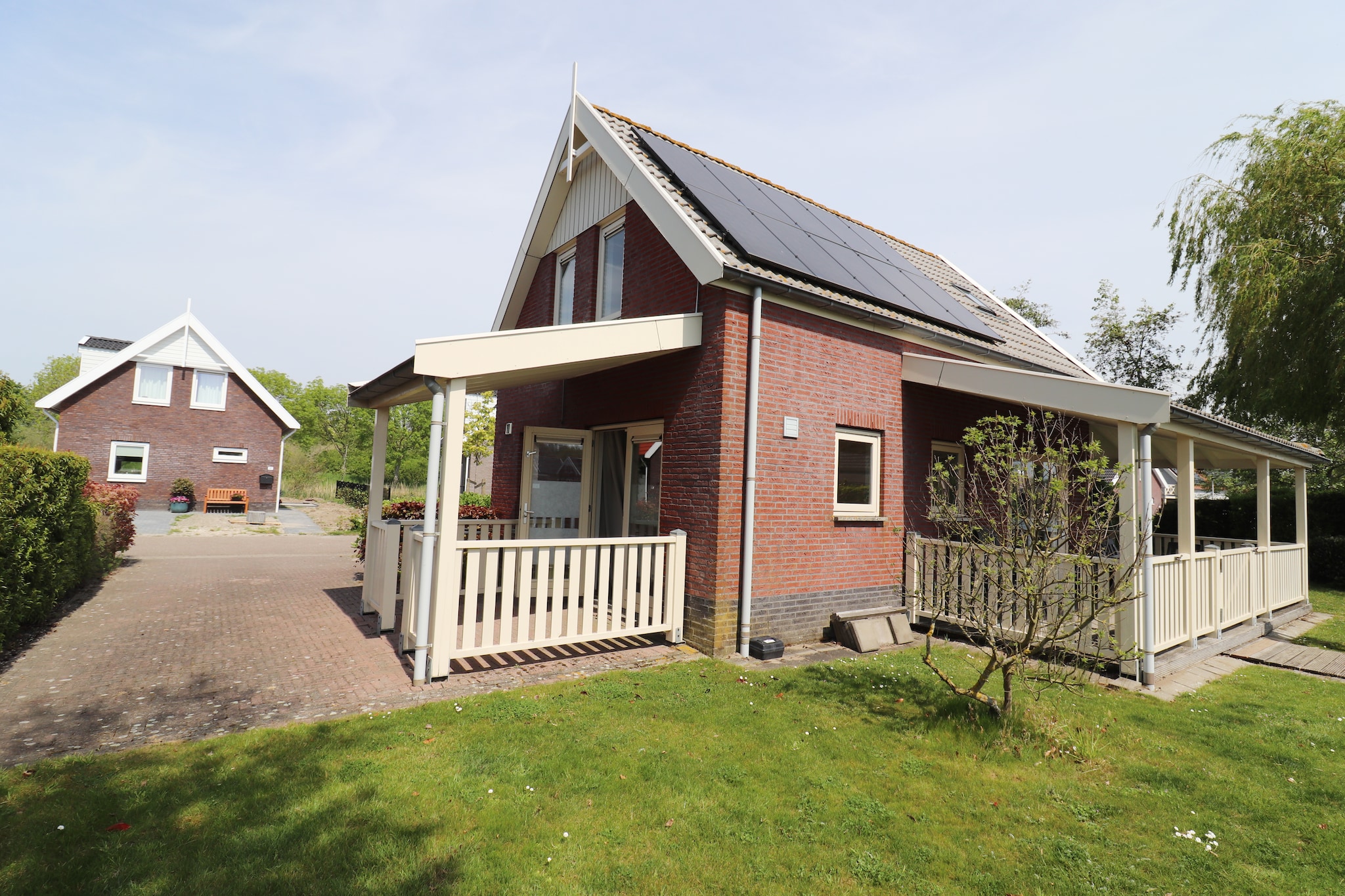 Exterior Summer