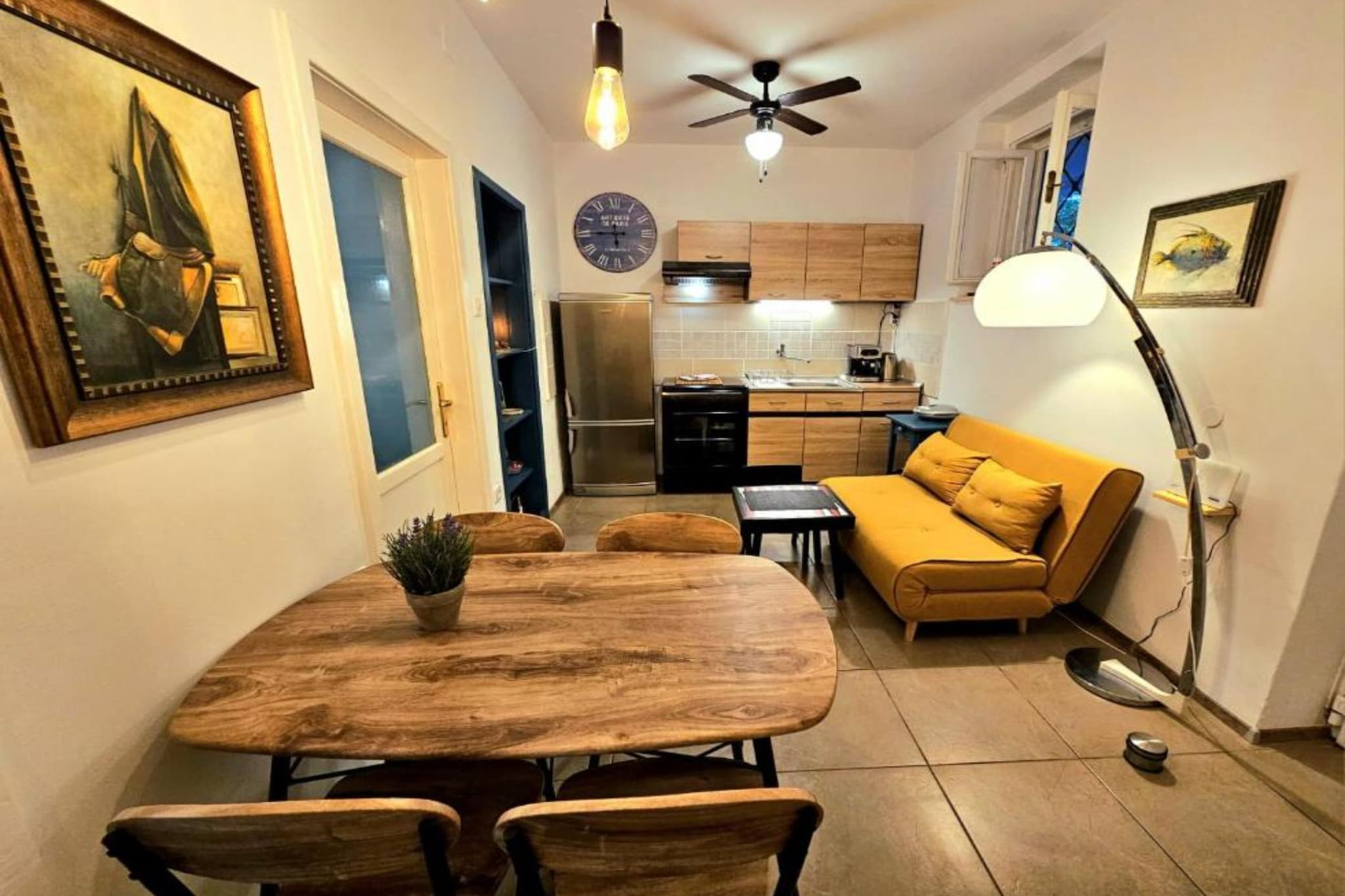 George Central Apartment - Two Bedroom Apartment with Park View