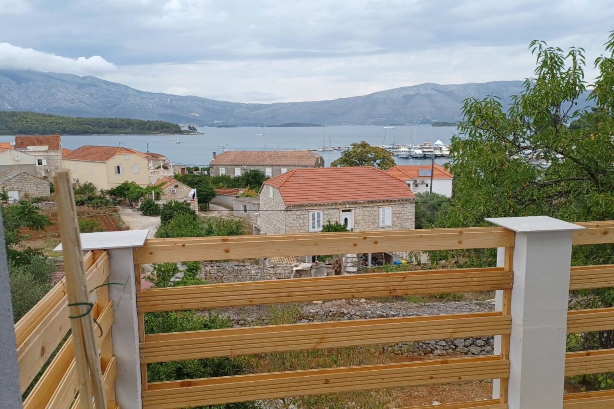 FreeMe Apartment - One Bedroom Apartment with Balcony and Sea View