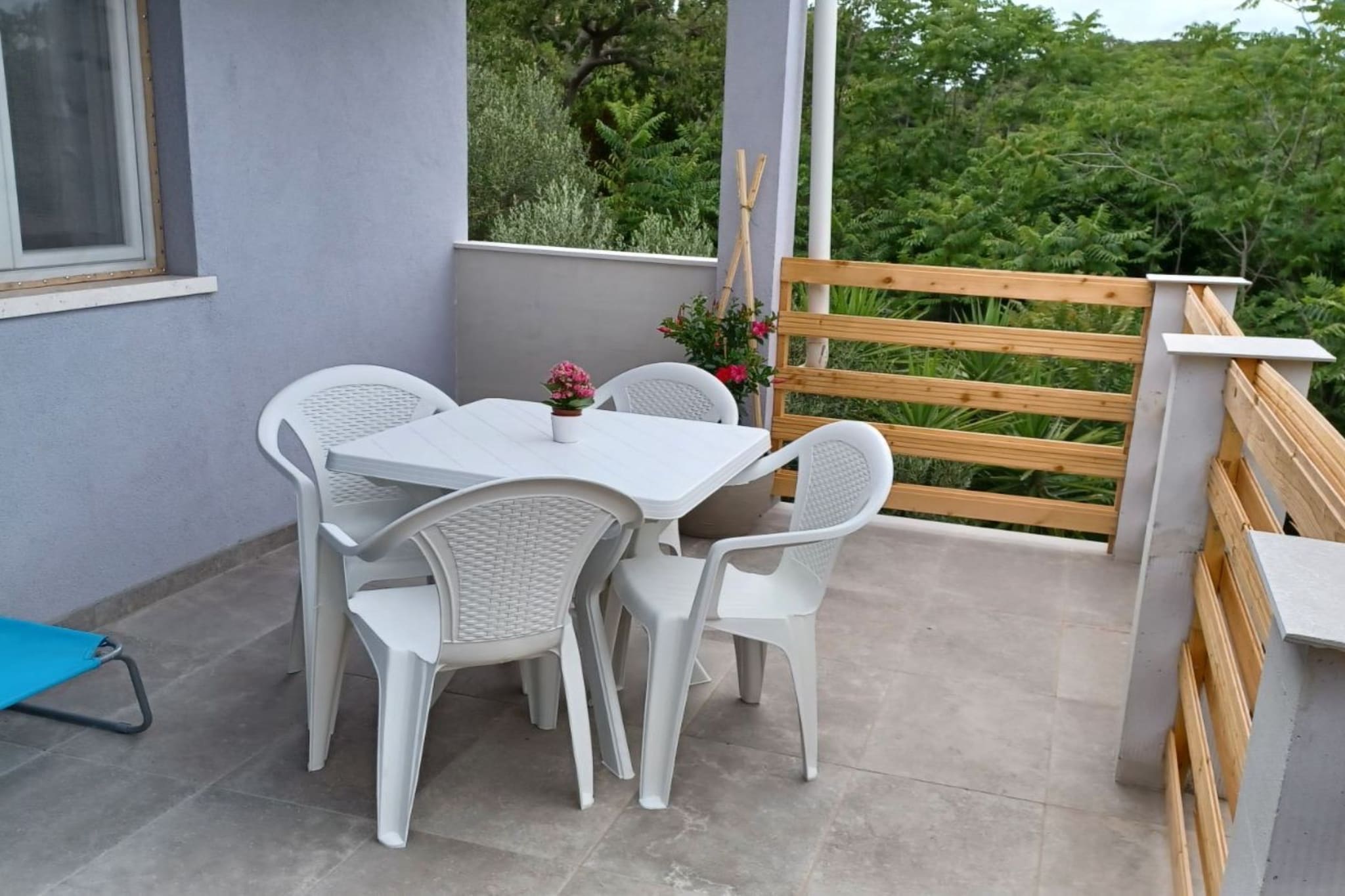 FreeMe Apartment - One Bedroom Apartment with Balcony and Sea View-Terrassenbalkon