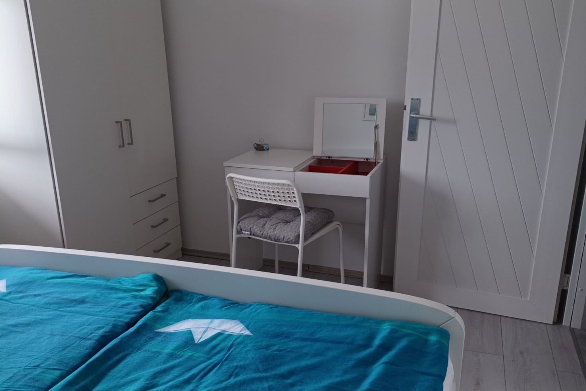 FreeMe Apartment - One Bedroom Apartment with Balcony and Sea View-Schlafzimmer