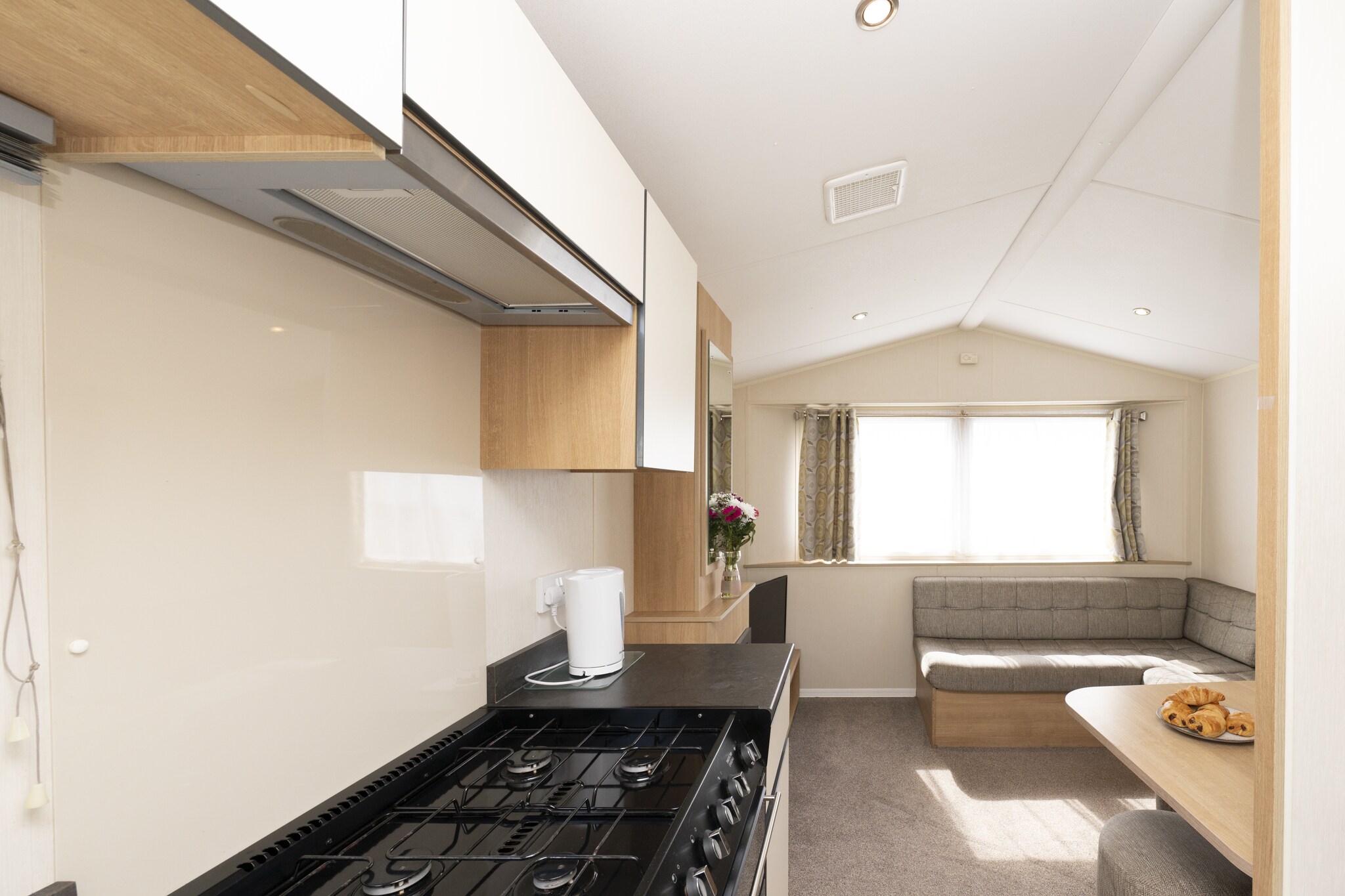 Sunseeker Caravan by Belvilla