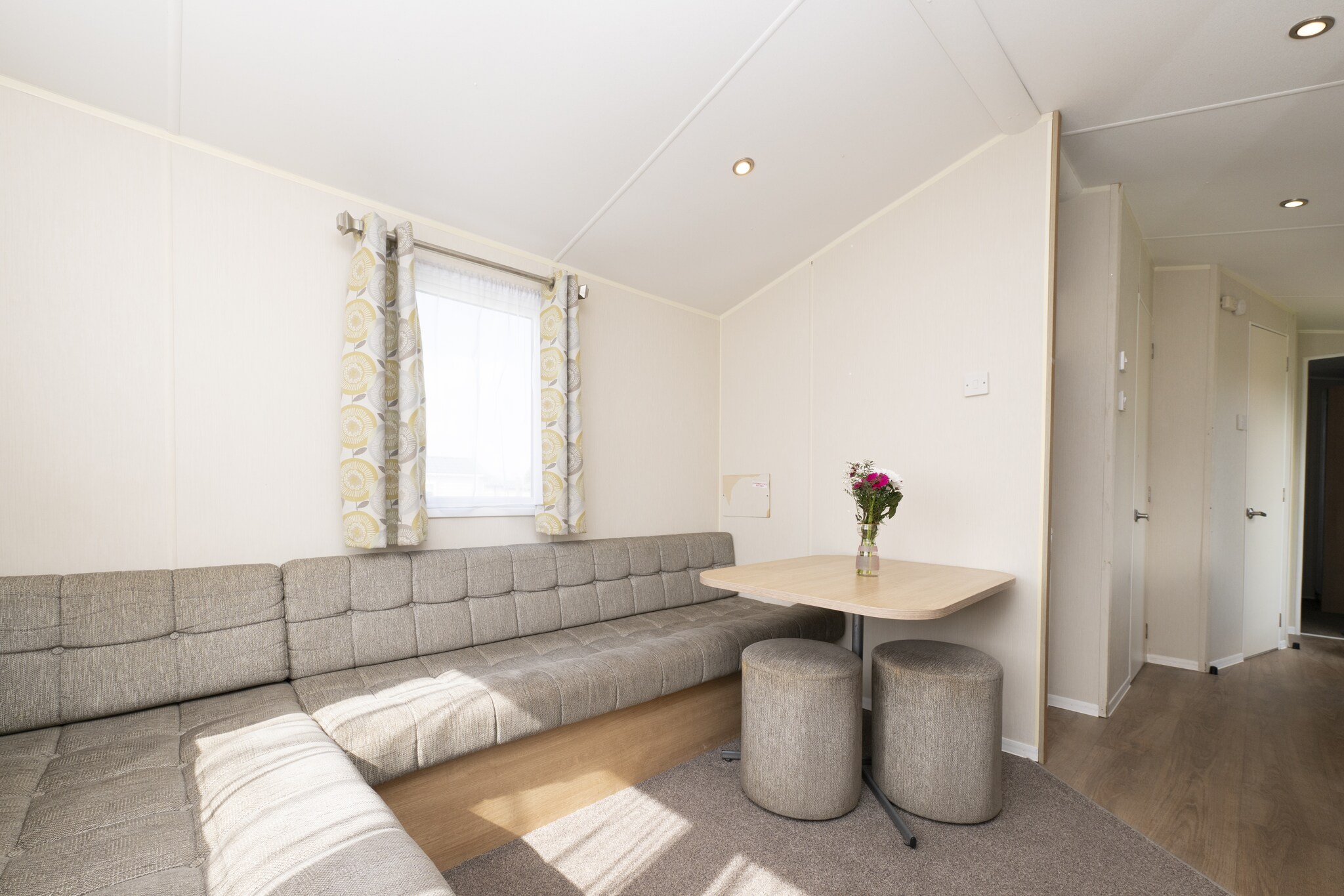 Sunrise Caravan by Belvilla