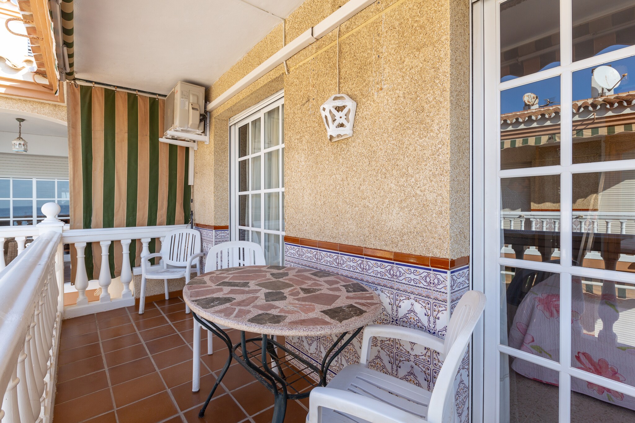 Living room, Kitchen(cooker, oven), bedroom(double bed), bathroom, garage, double sofa bed, coffee machine, microwave, dishwasher, fridge-freezer, shower, washbasin, bidet, air conditioning, swimming pool, lift, children\'s bed, high chair