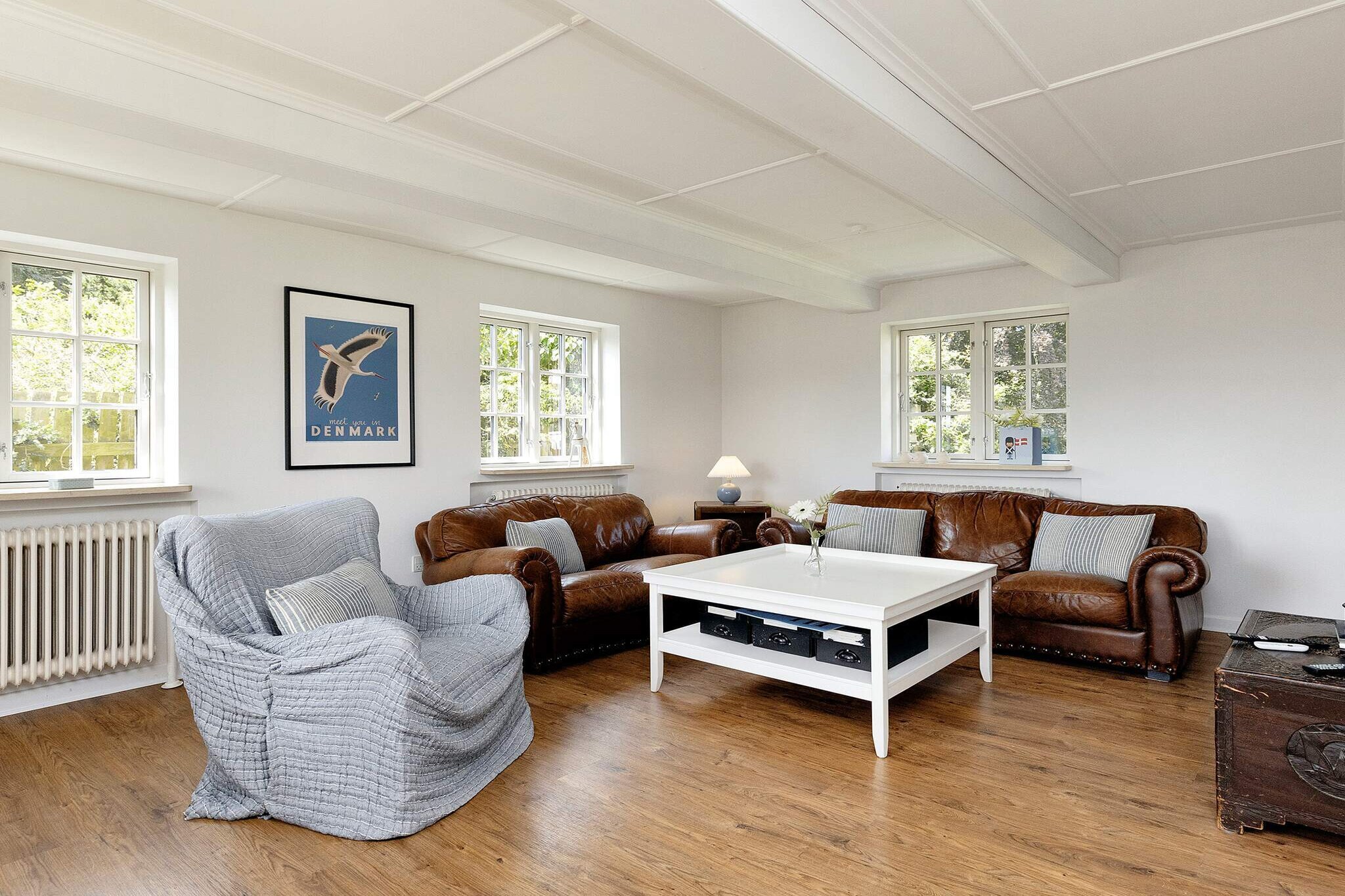 Internet Access DSL, Kitchen(cooker(electric), coffee machine, microwave, dishwasher, fridge-freezer), Living/bed room(TV, DVD player, CD player, stereo unit, high chair, chromecast), bedroom(double bed, cot), bedroom(2x single bed), bedroom(2x single bed), bathroom(tumble dryer, washbasin, shower, toilet, washing machine), bathroom(bath tub, washbasin, toilet), garden, garden furniture