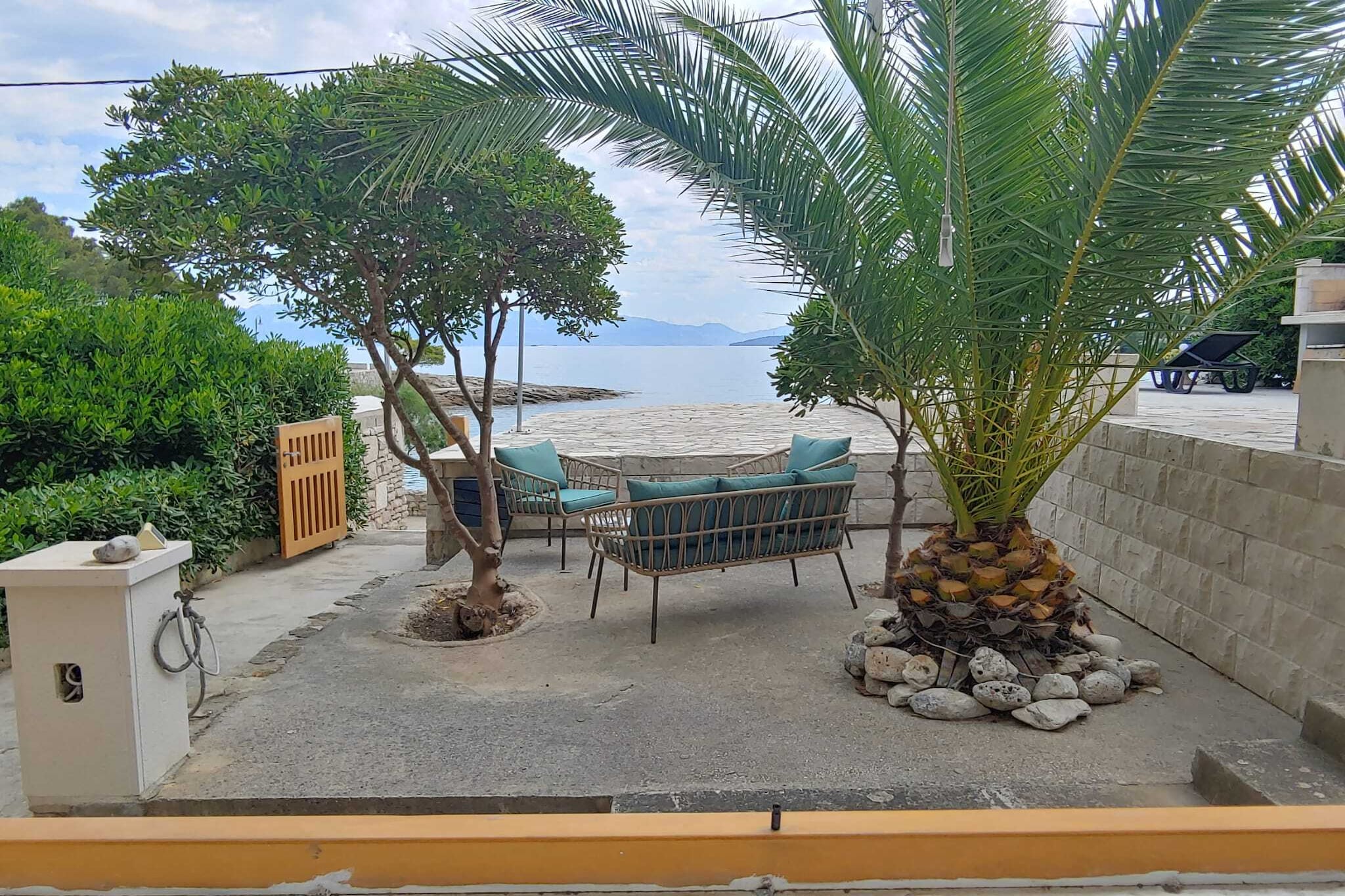 Beach Apartments Šolta - Studio Apartment with Sea View 1