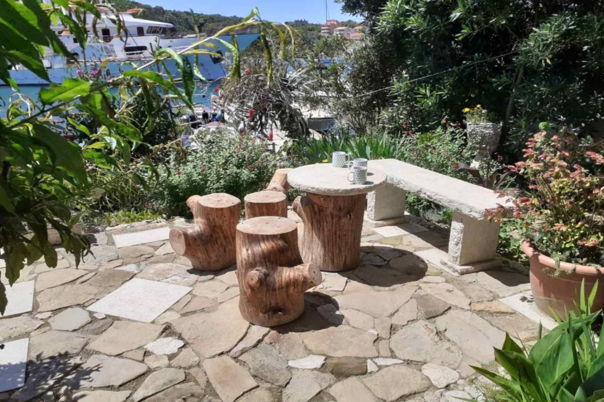 Guest House Green Corner Supetarska Draga - Studio Apartment with Terrace And Sea View-Extérieur