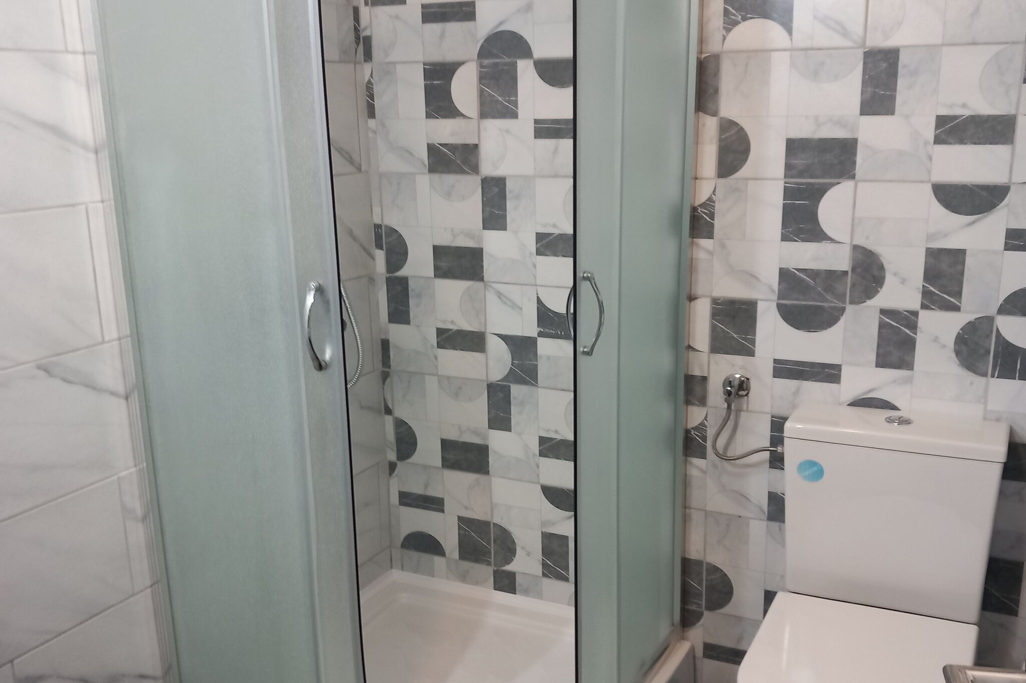 Guest House Green Corner Supetarska Draga - Double Room  With Balcony and Sea View 1-Salle de bain