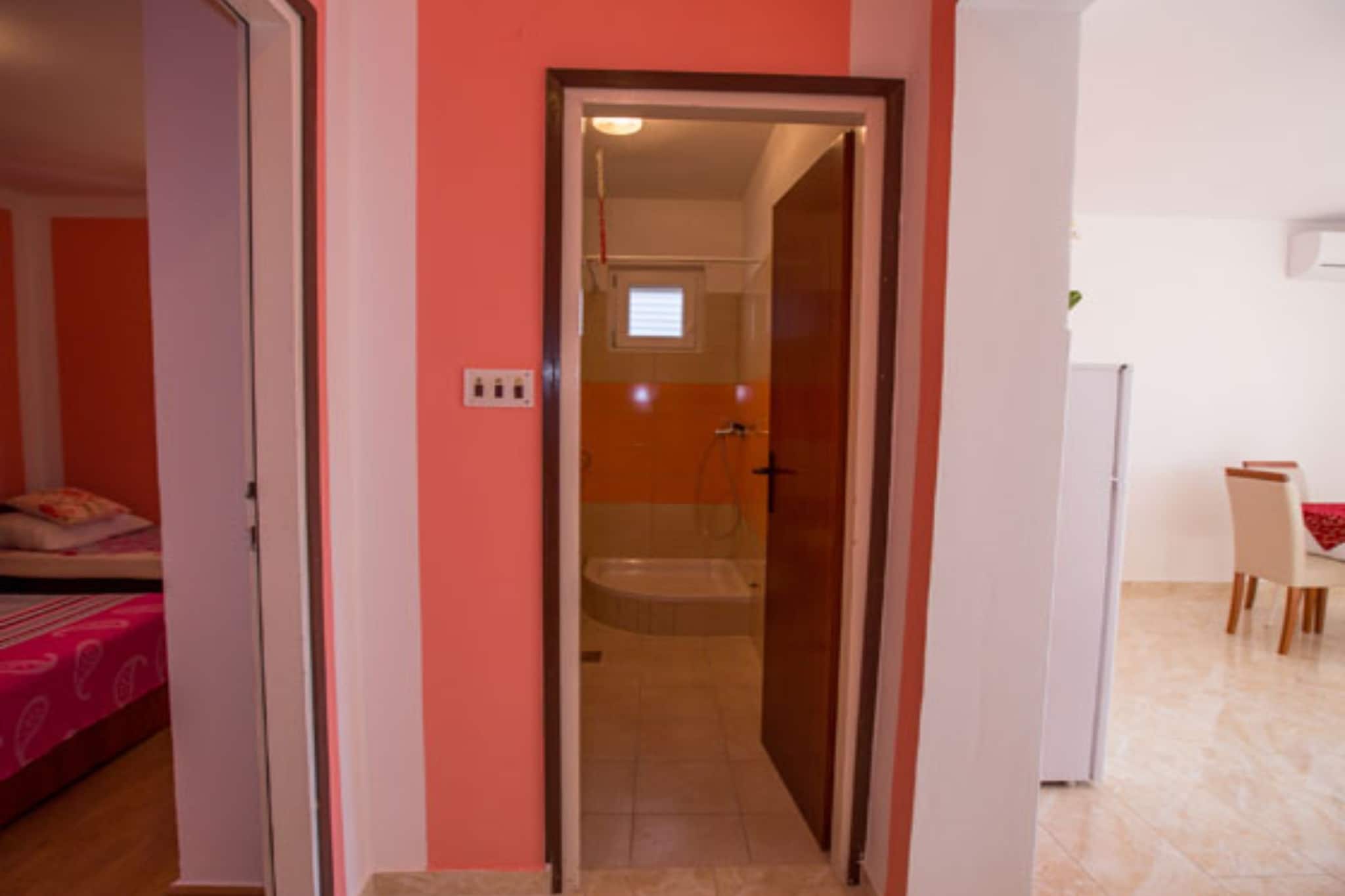 Apartments Zora - Standard One Bedroom Apartment with Balcony A1-Salle de bain