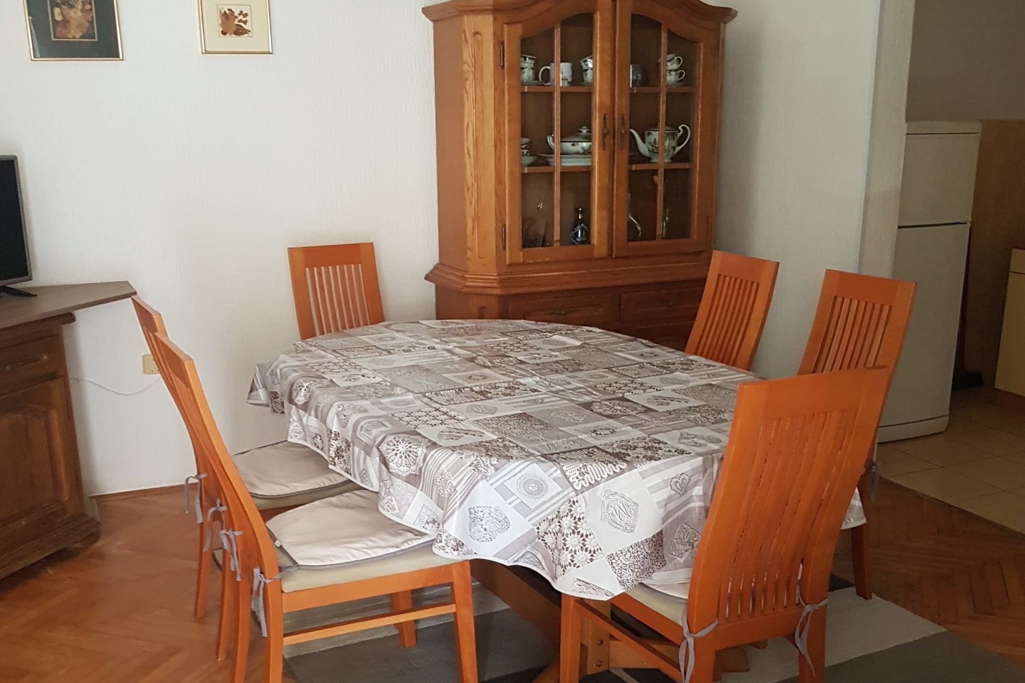 Apartments Danijela & Vlado - Three Bedroom Apartment With Balcony and Garden View-Salle à manger