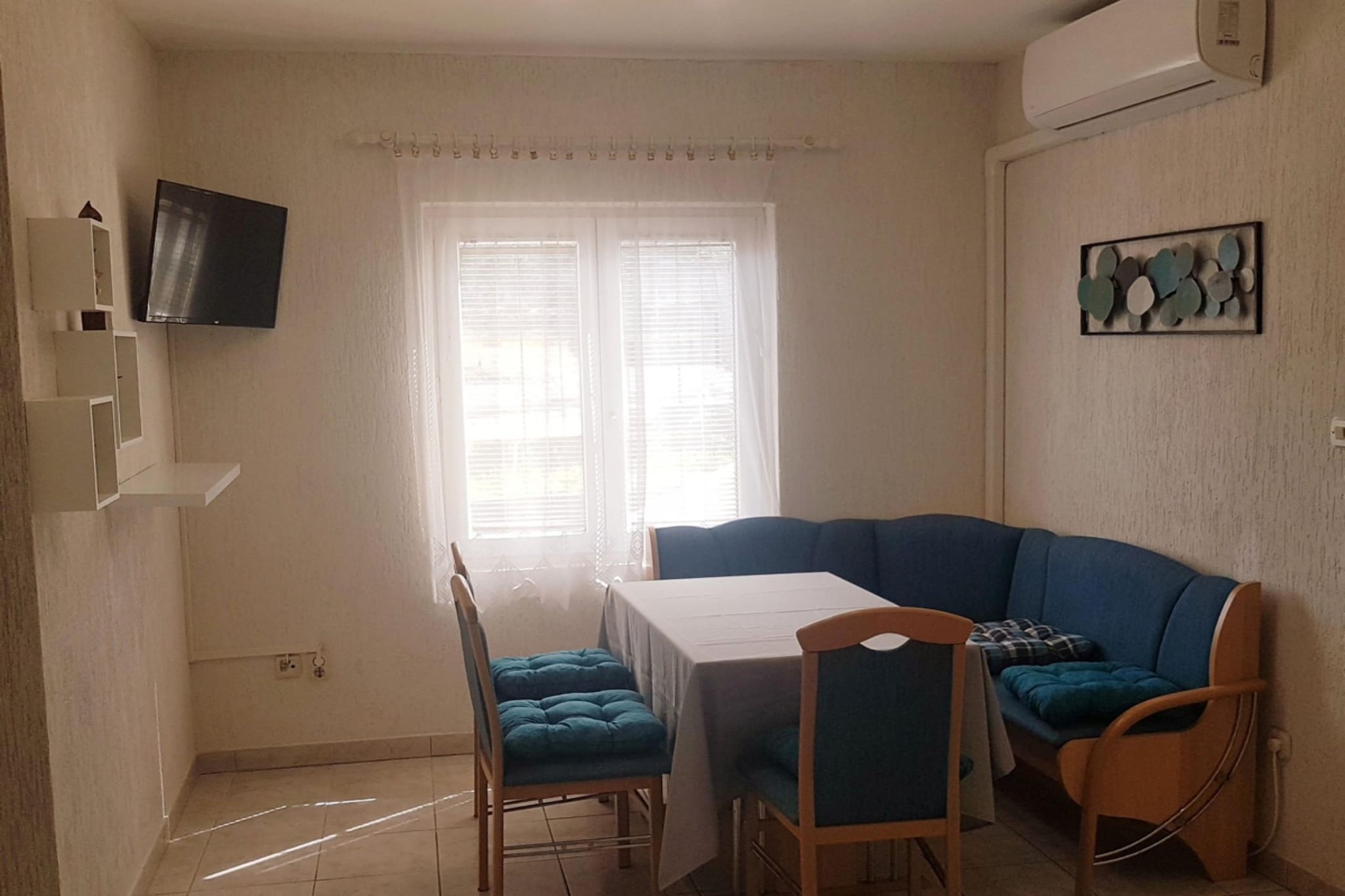 Apartments Danijela & Vlado - One Bedroom Apartment with Balcony and  Garden View-Intérieur