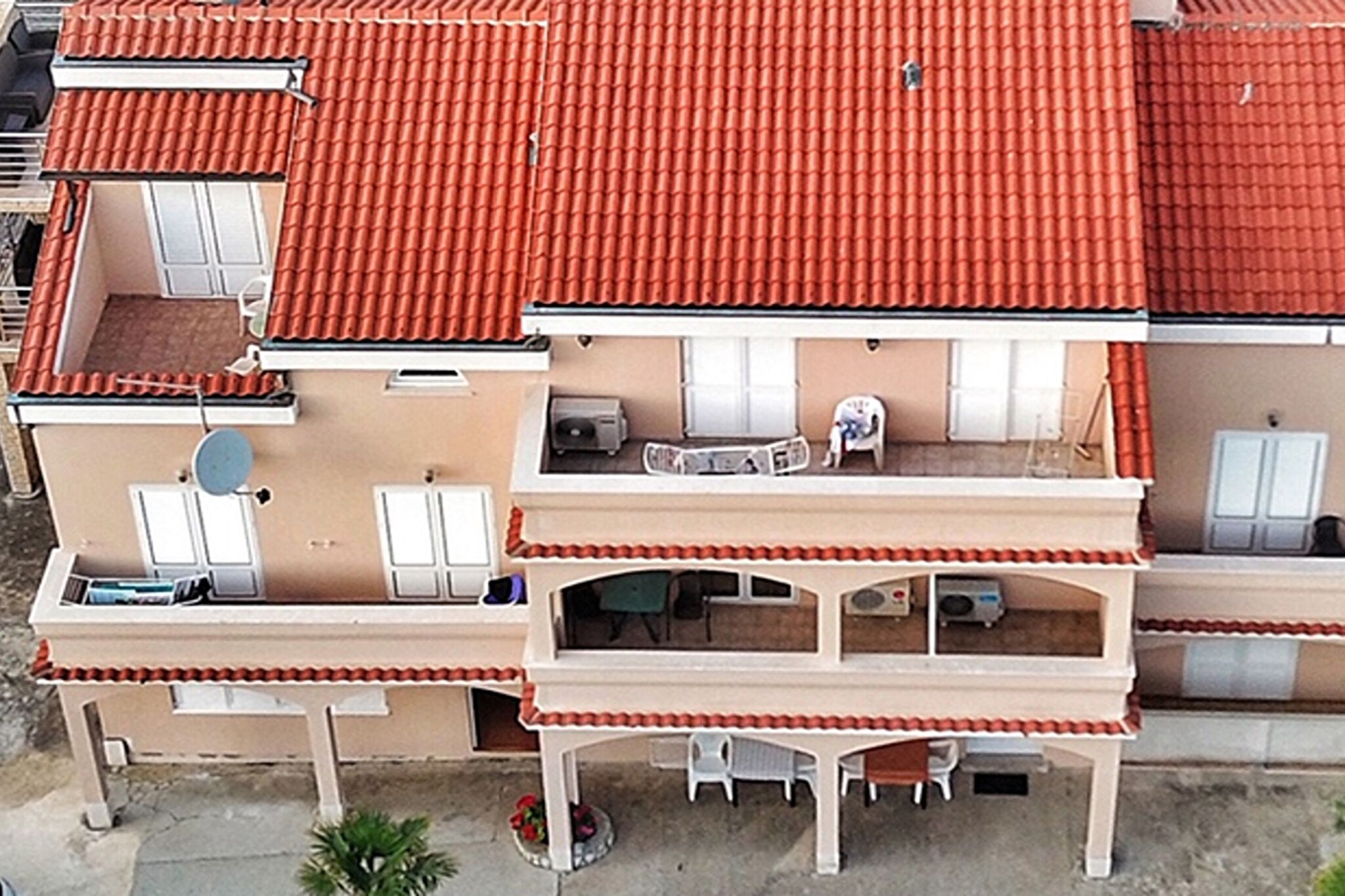 Apartments Danijela & Vlado - One Bedroom Apartment with Balcony and  Garden View - Buitenlucht