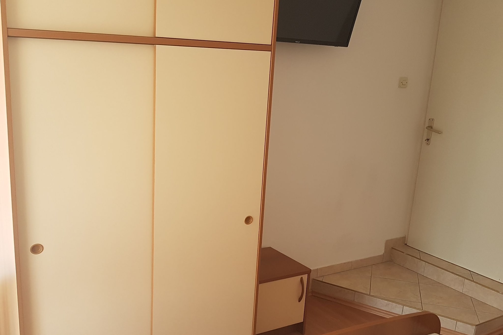 Apartments Danijela & Vlado - One Bedroom Apartment with Balcony and  Garden View