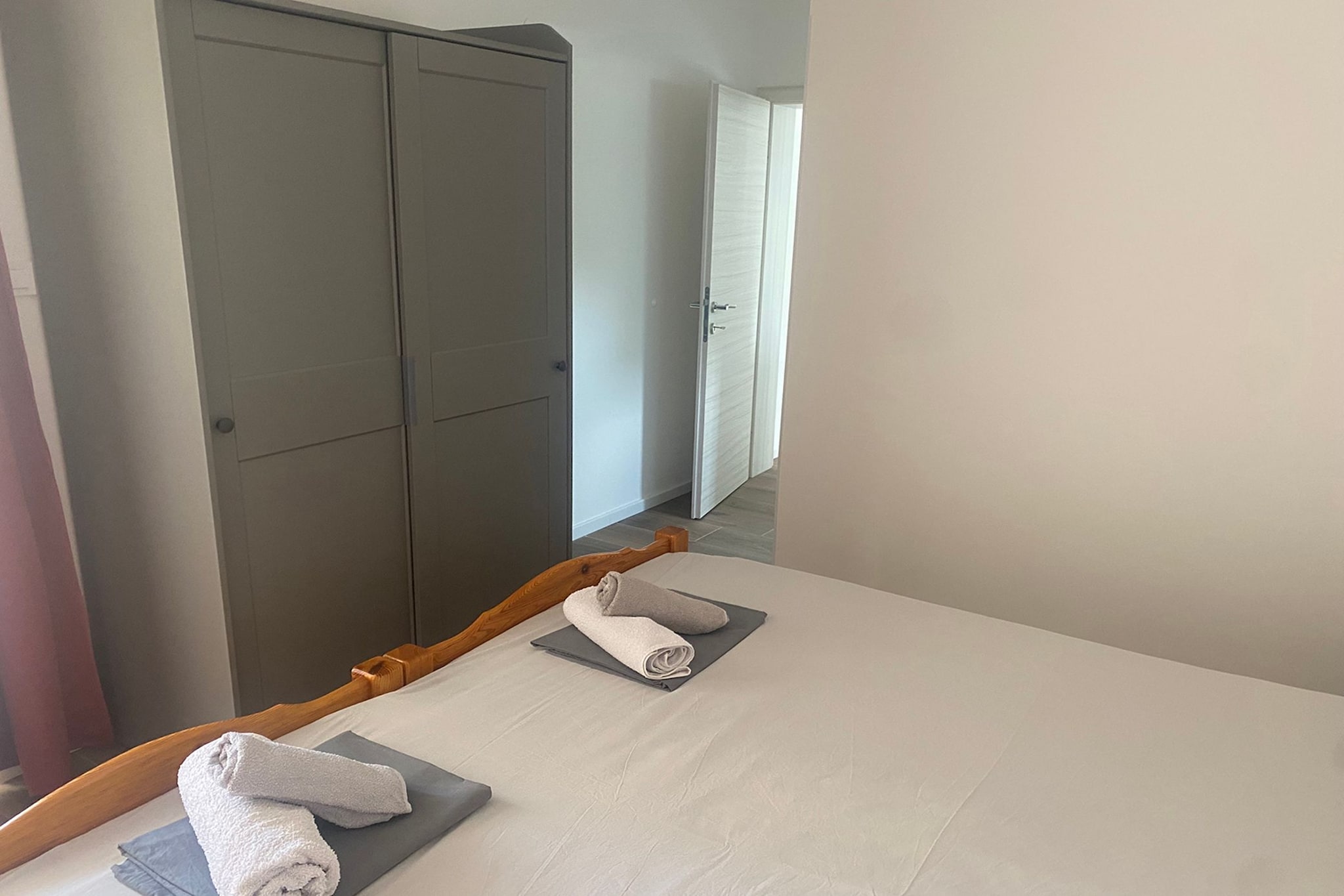 Apartments Danijela & Vlado - Two Bedroom Apartment with Balcony and Garden View - Slaapkamer