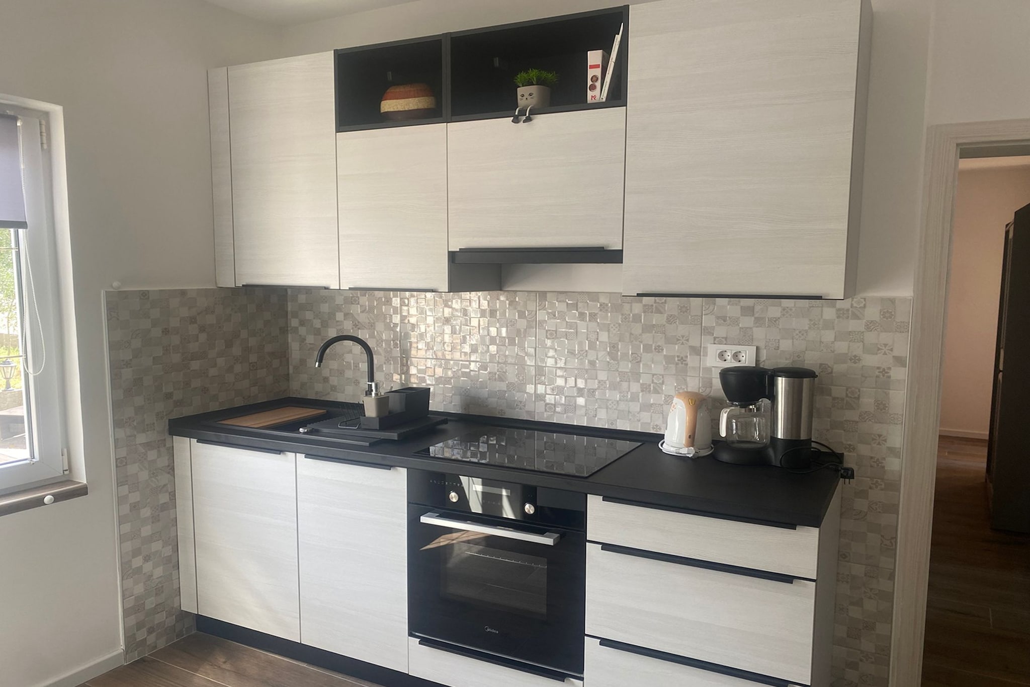 Apartments Danijela & Vlado - Two Bedroom Apartment with Balcony and Garden View - Keuken