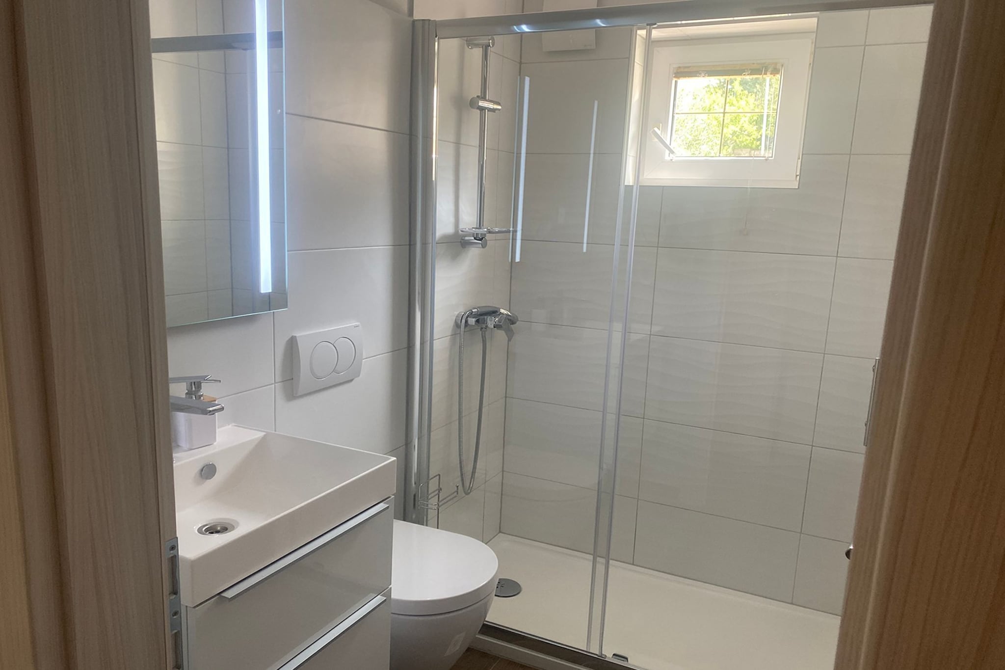 Apartments Danijela & Vlado - Two Bedroom Apartment with Balcony and Garden View - Badkamer