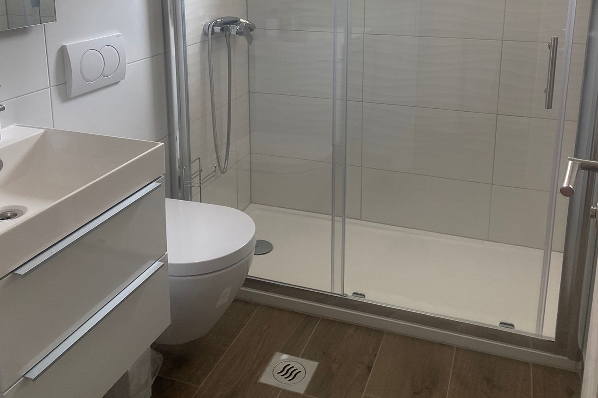 Apartments Danijela & Vlado - Two Bedroom Apartment with Balcony and Garden View - Badkamer