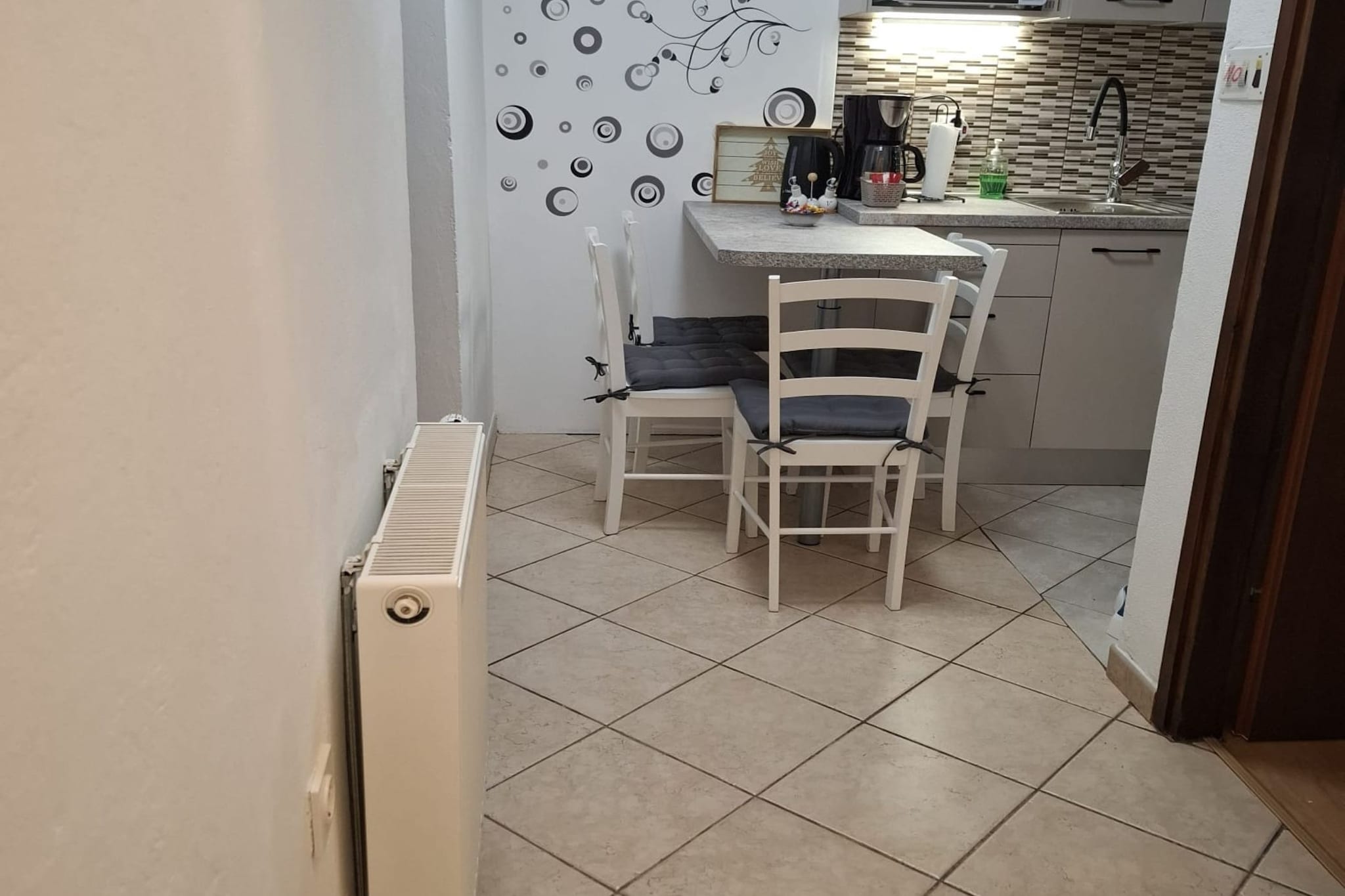 Apartments Luka & Leona - Two Bedroom Apartment with Balcony Luka-Esszimmer