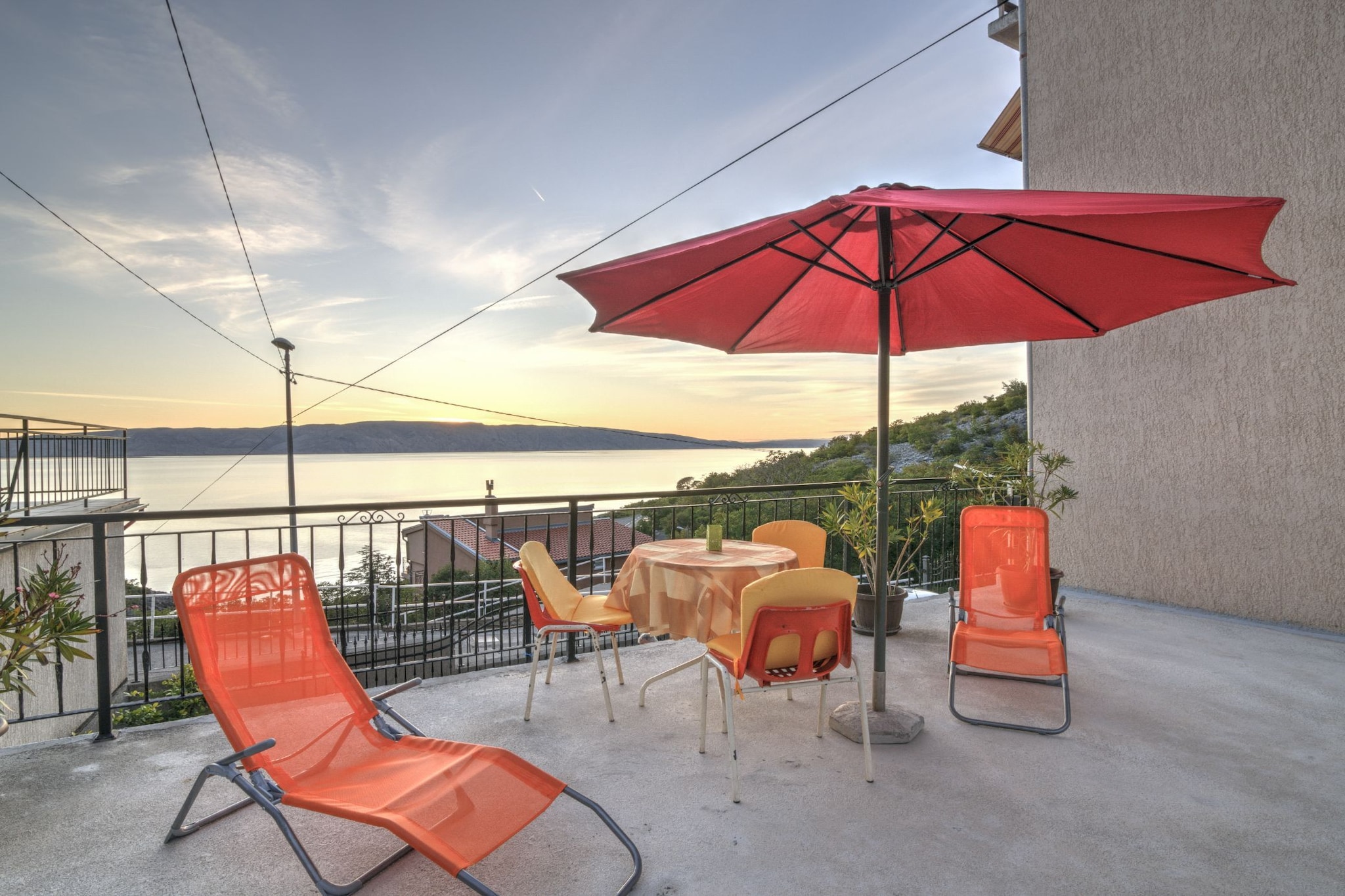 Apartments Luka & Leona - Studio Apartment with Terrace Leona-Terrasse