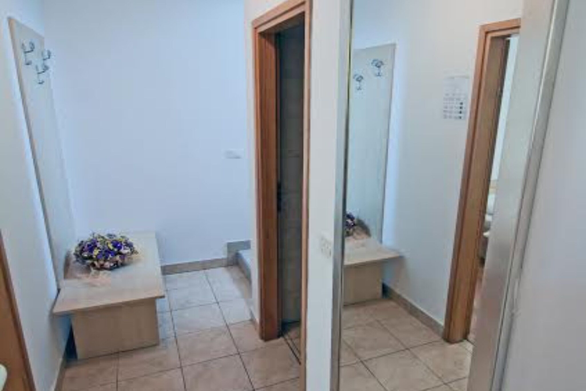 Beachfront Apartments Tamarix - One Bedroom Apartment with Partial Sea View-Indoor