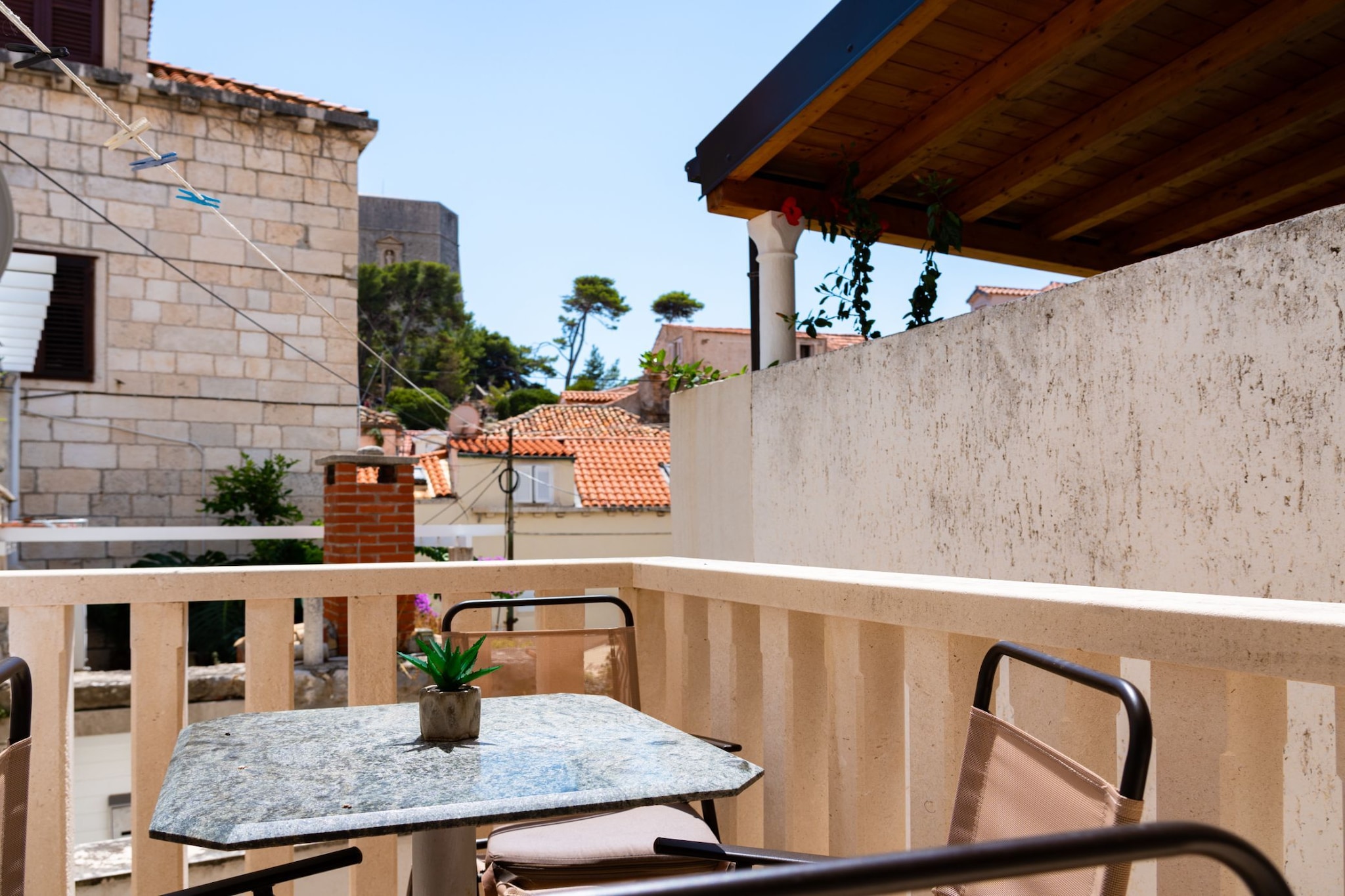 Casa Radha Bella - Two Bedroom Holiday Home-Terrasse