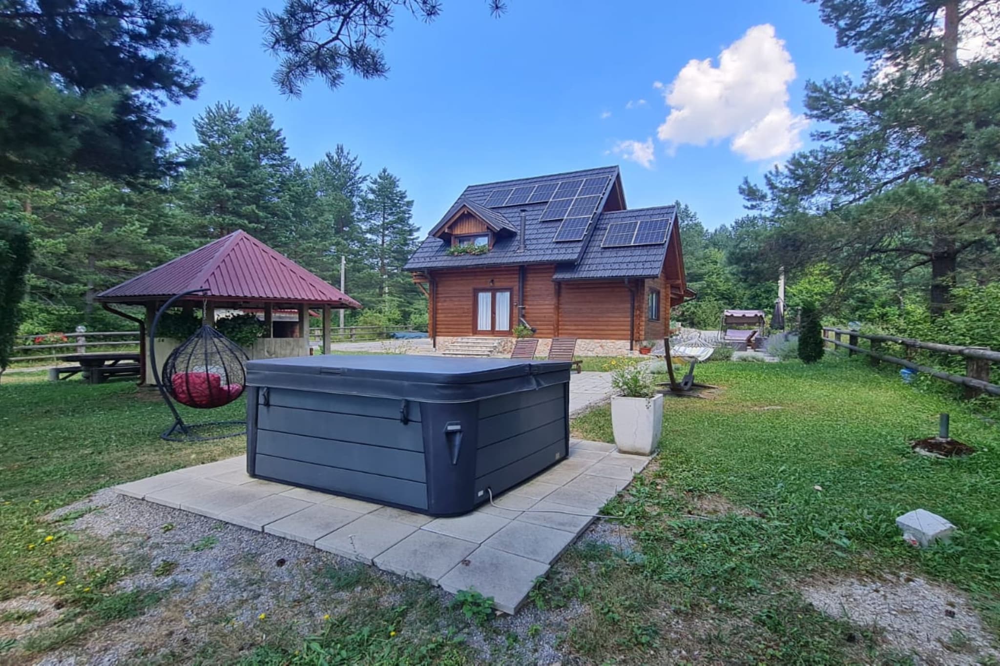 Apartments Plitvice forest - Two Bedroom Apartment with Terrace-Buitenlucht