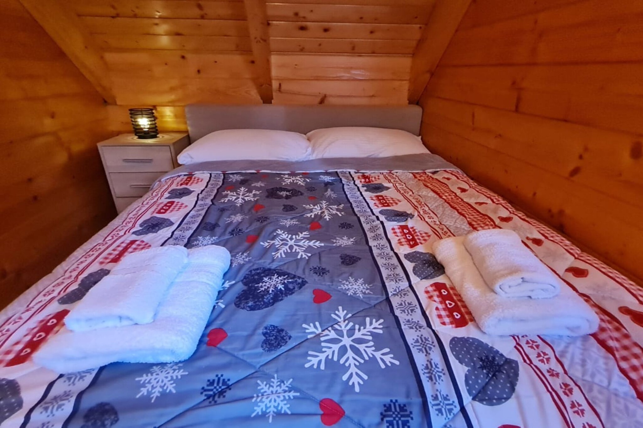 Apartments Plitvice forest - Two Bedroom Apartment with Terrace-Slaapkamer