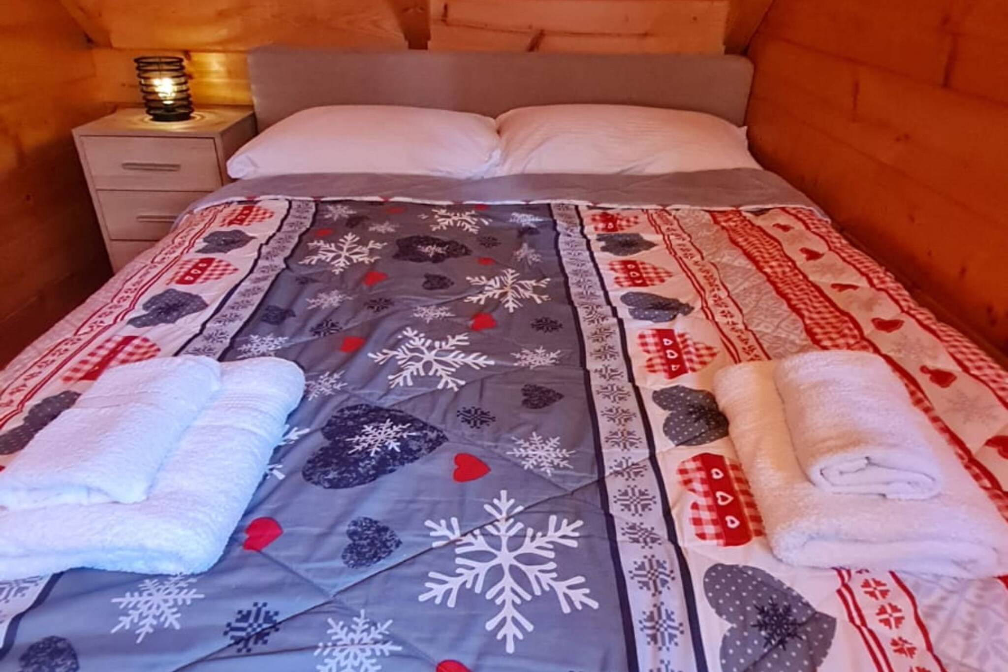 Apartments Plitvice forest - Two Bedroom Apartment with Terrace-Slaapkamer