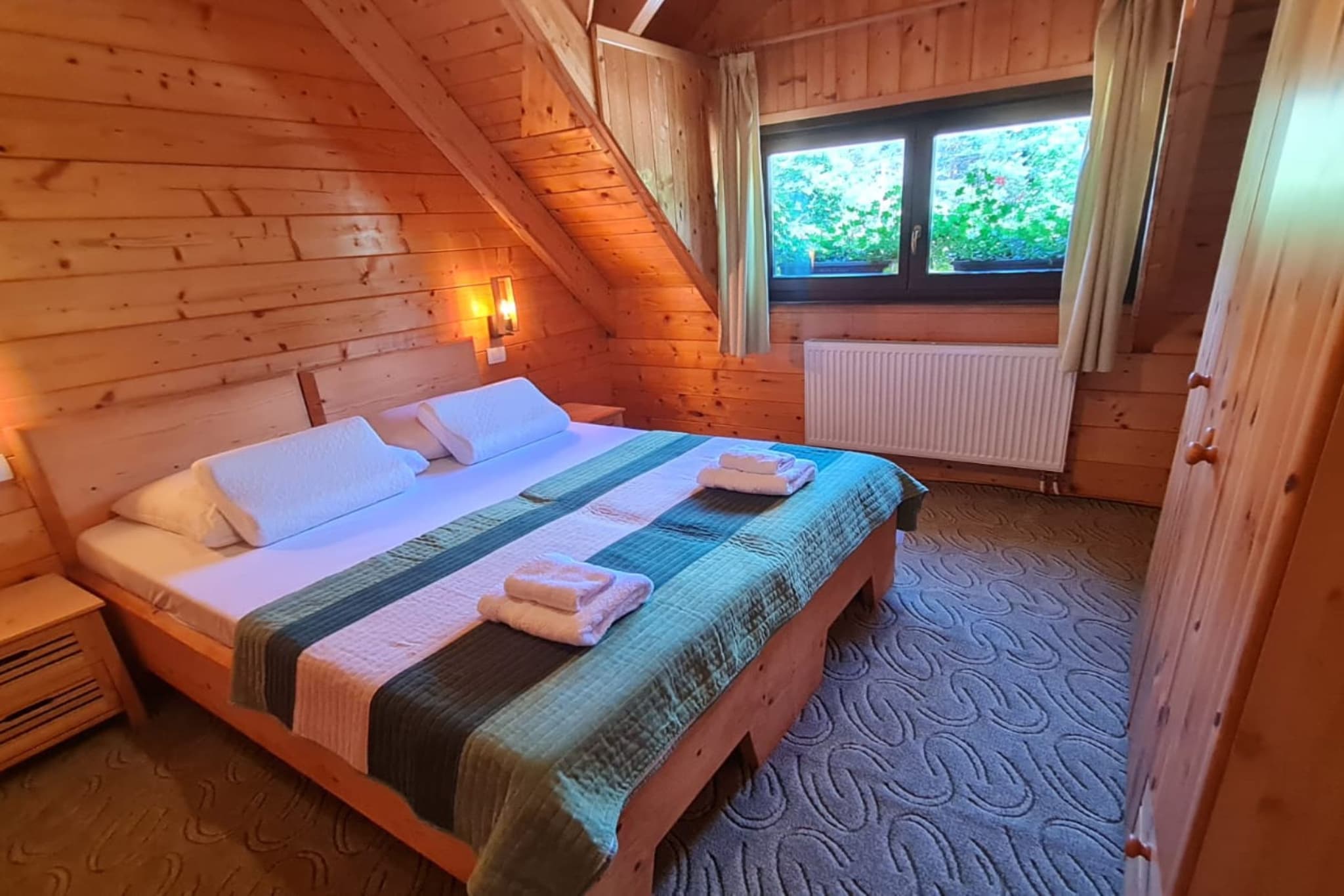 Apartments Plitvice forest - Two Bedroom Apartment with Terrace-Slaapkamer