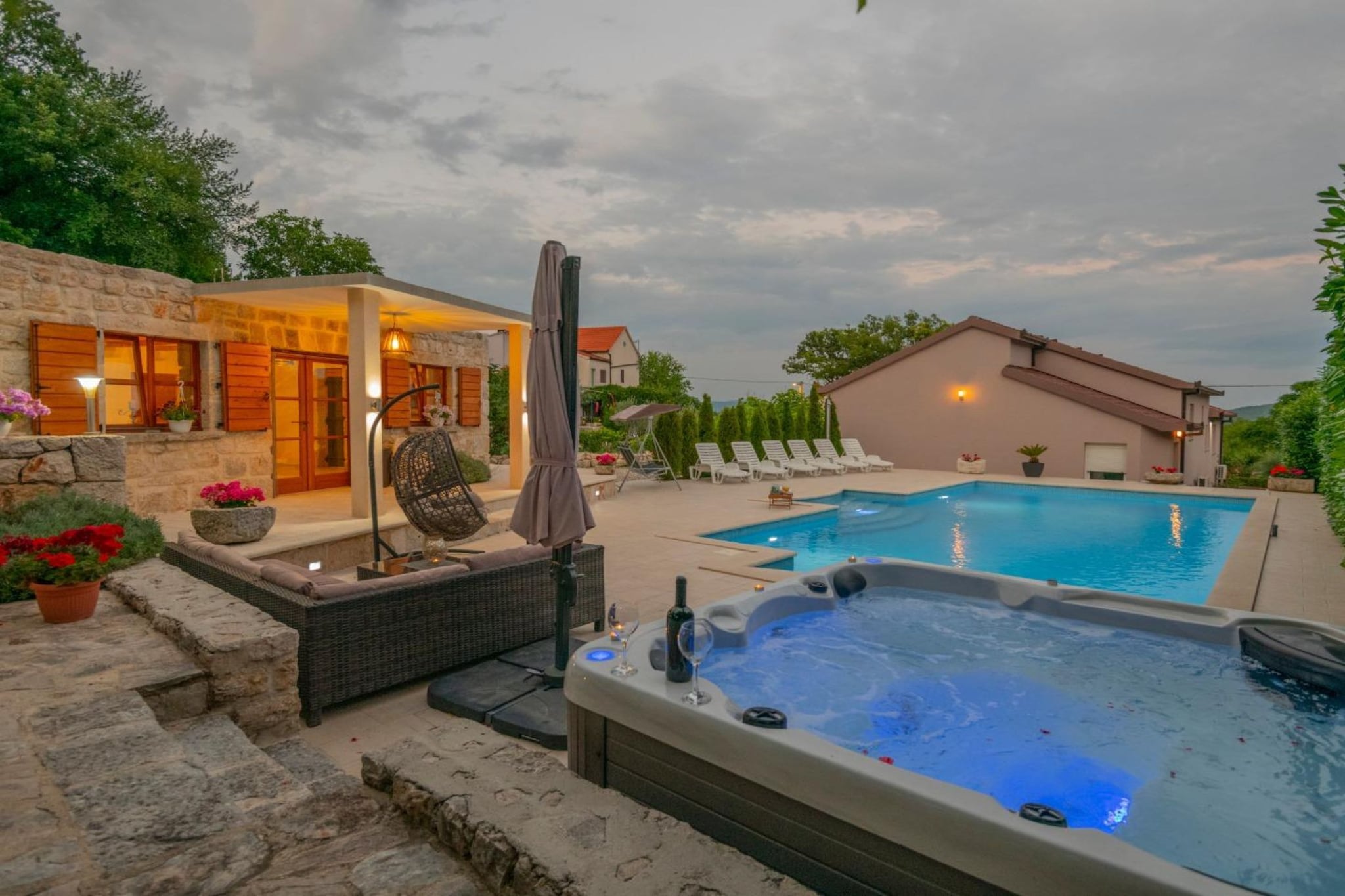 Villa Mia 2 - Six Bedroom Villa with Private Pool-Piscine