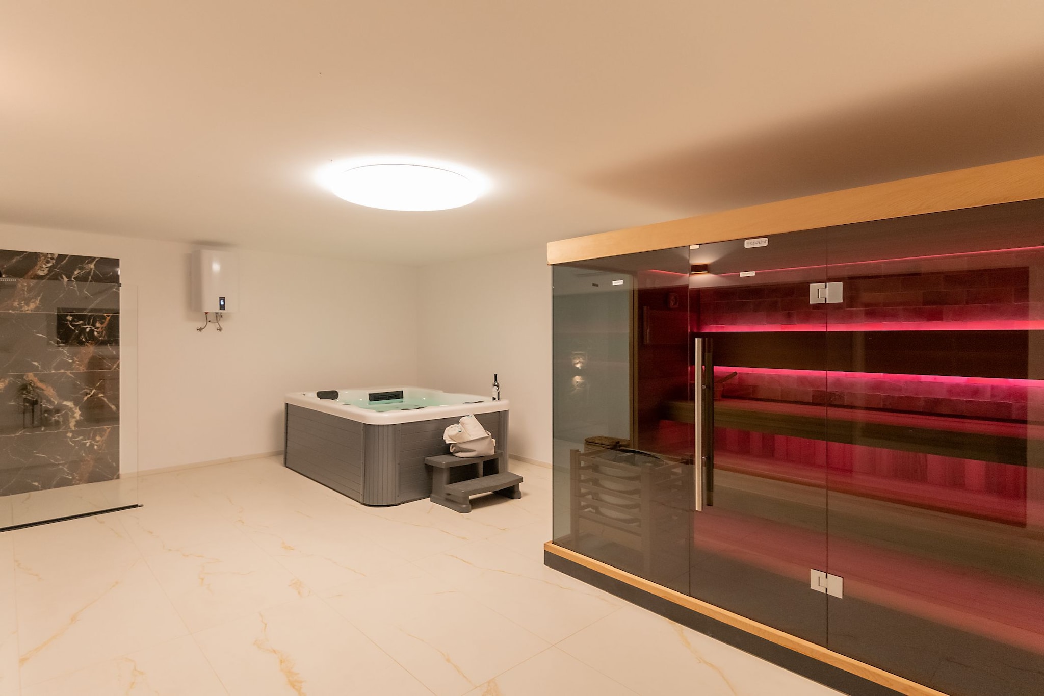 Villa Mia 2 - Six Bedroom Villa with Private Pool-Sauna